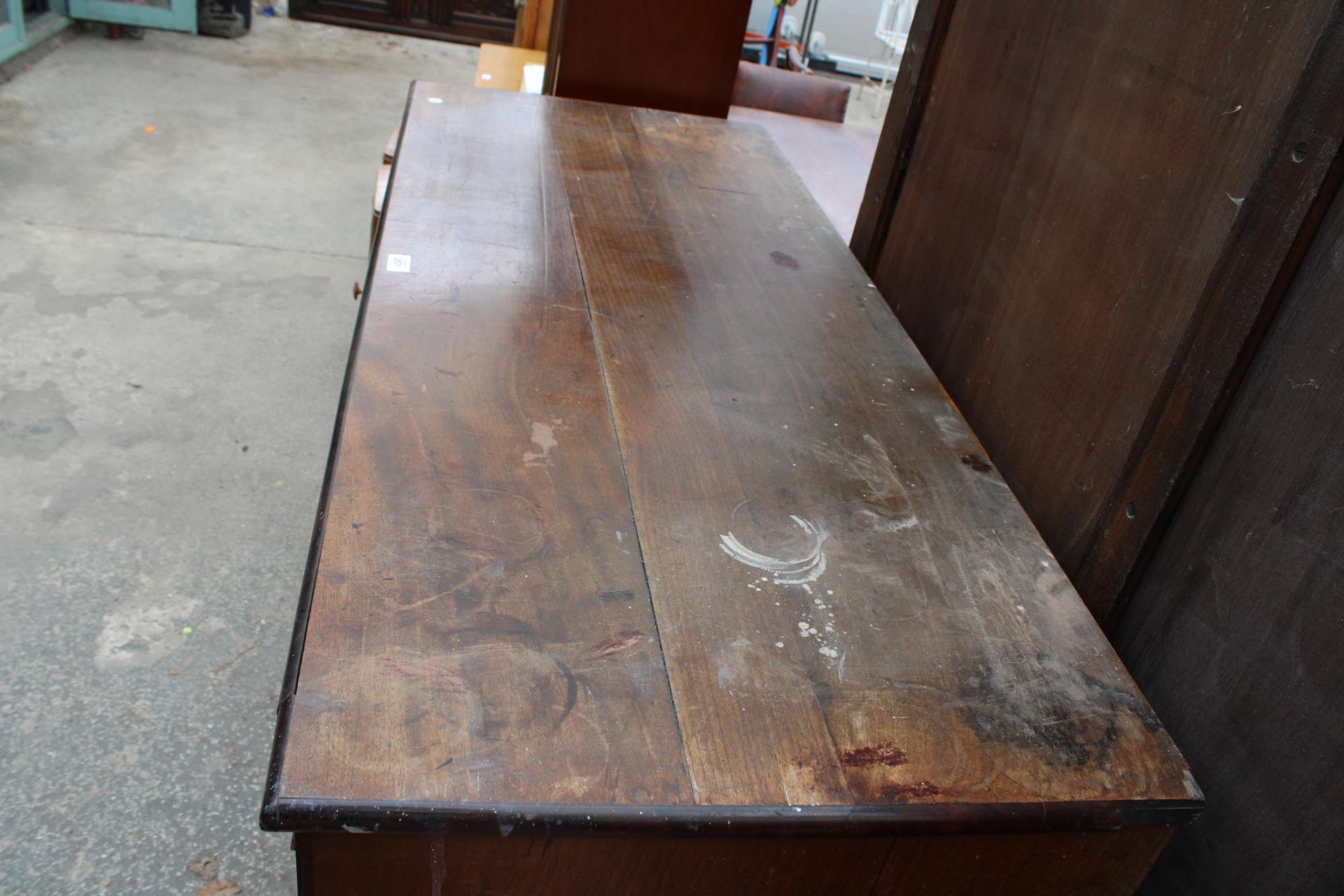 A 19TH CENTURY MAHOGANY CHEST OF TWO SHORT AND THREE LONG DRAWERS WITH SECRET FRIEZE DRAWER 52" WIDE - Image 4 of 5