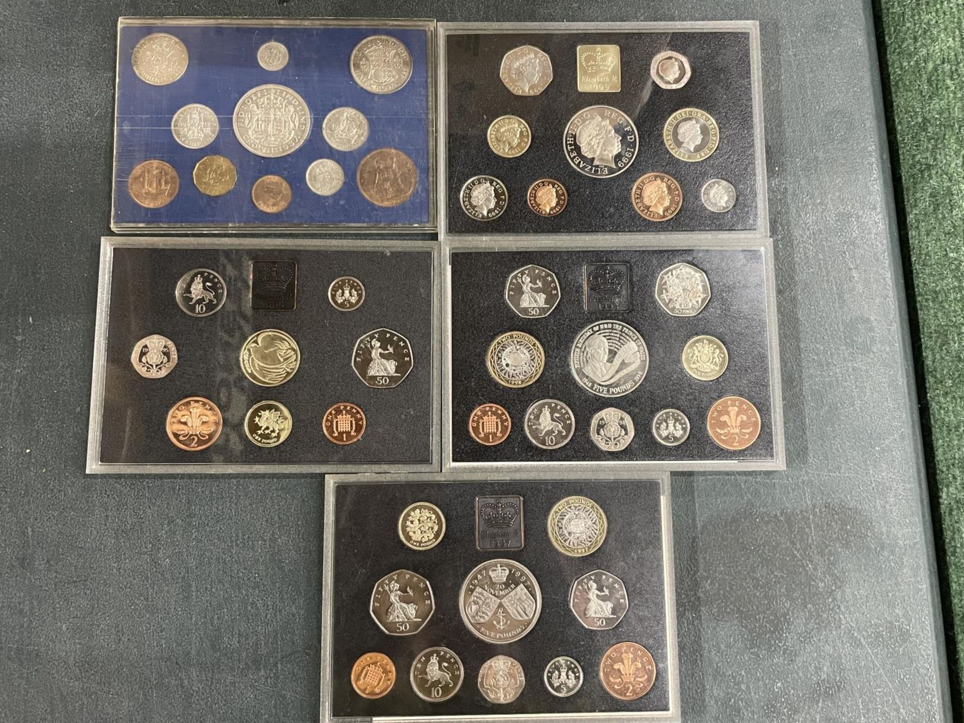 FIVE GB COIN SETS IN PRESENTATION BOXES - 1937, 95,97,98 AND 1999