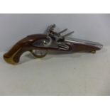 A GOOD QUALITY NON FIRING MODEL DISPLAY DOUBLE BARREL SIDE BY SIDE FLINTLOCK PISTOL, 17CM BARREL,