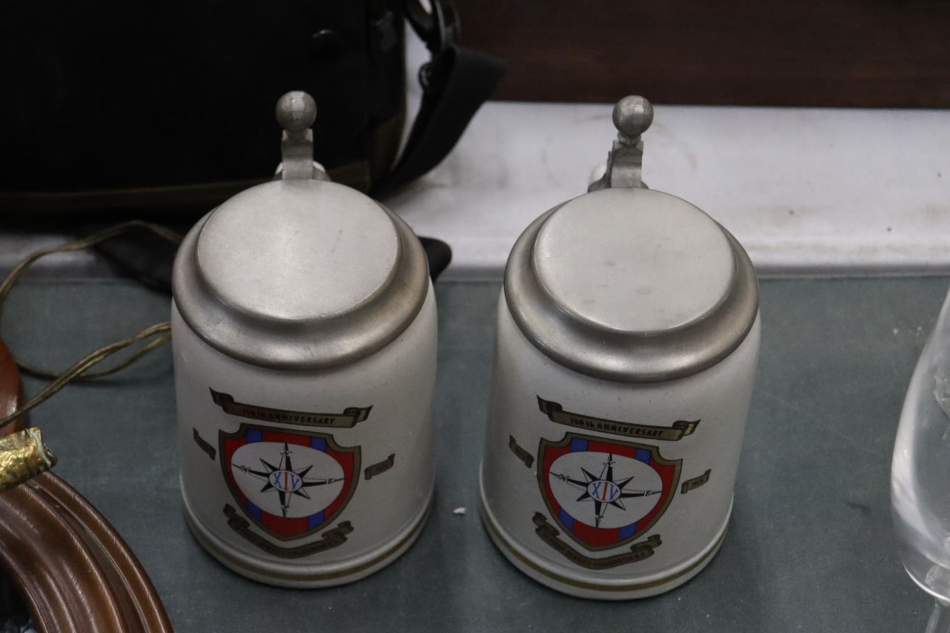A PAIR OF STONEWARE PEWTER LIDDED MILITARY STEINS - 14 FIELD SURVEY SQUADRON RE - Image 2 of 6