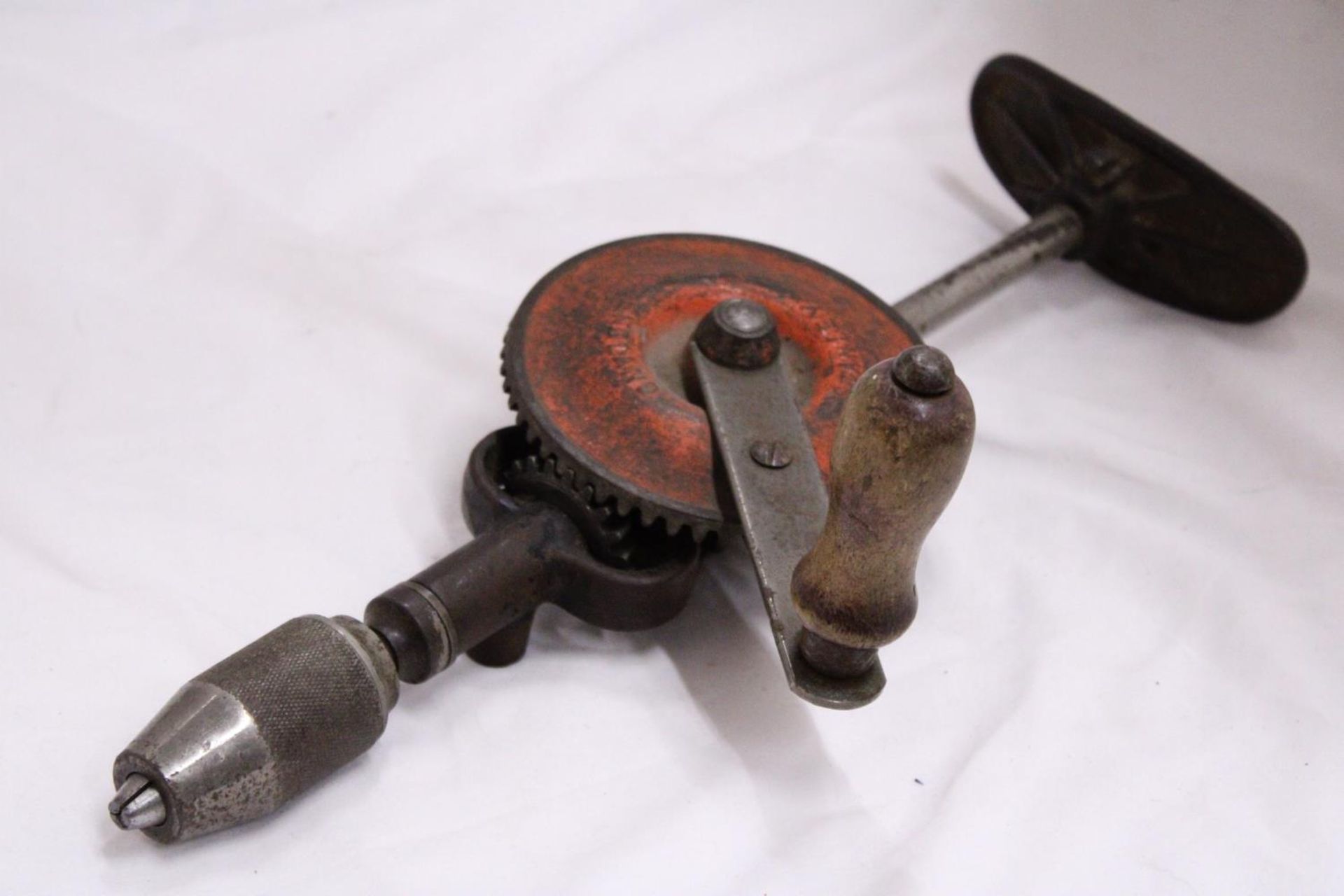A VINTAGE STANLEY HAND DRILL - Image 2 of 5