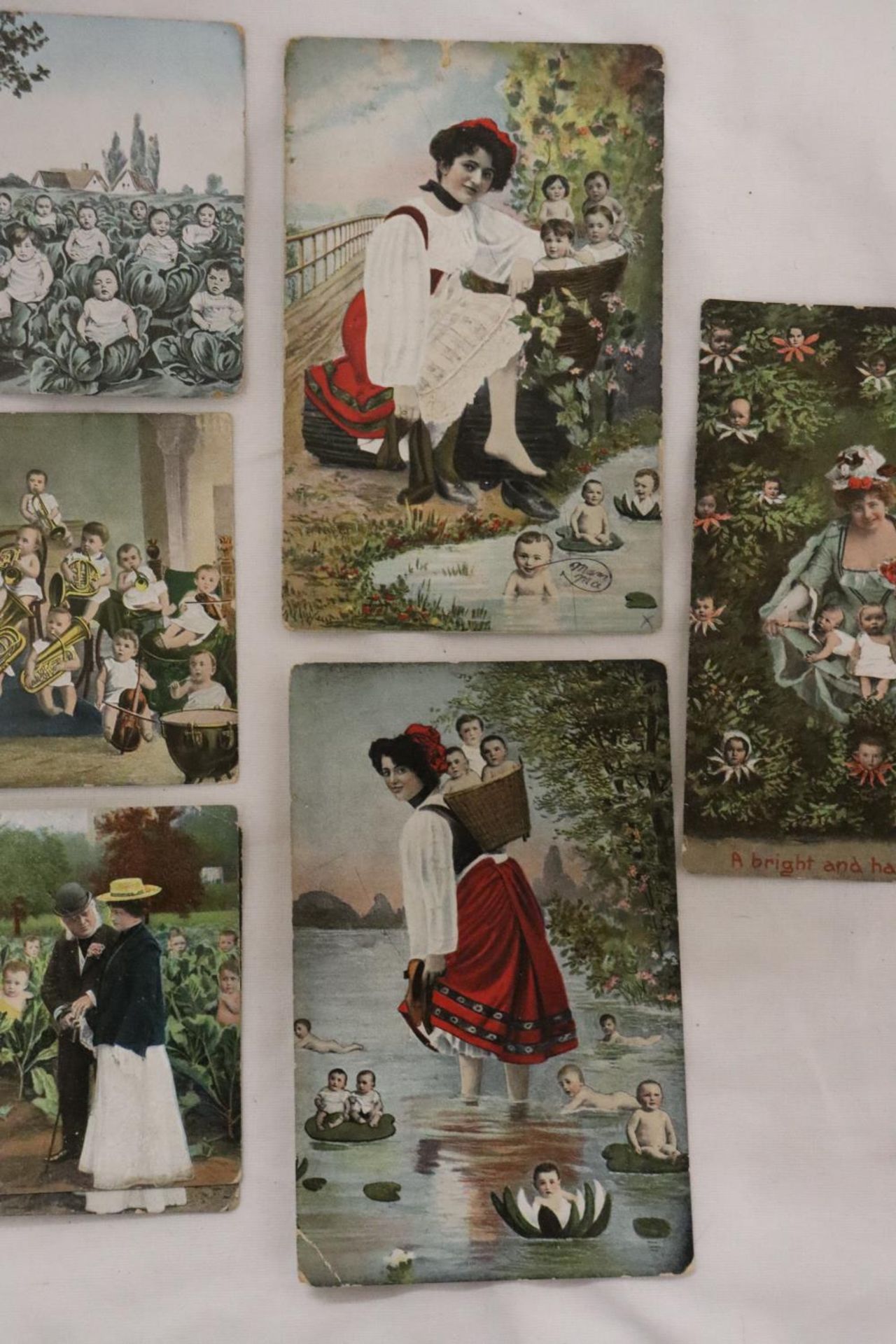 SEVEN EARLY 1900'S POSTCARDS TO INCLUDE FRENCH CABBAGE BABIES, ETC - Image 3 of 4