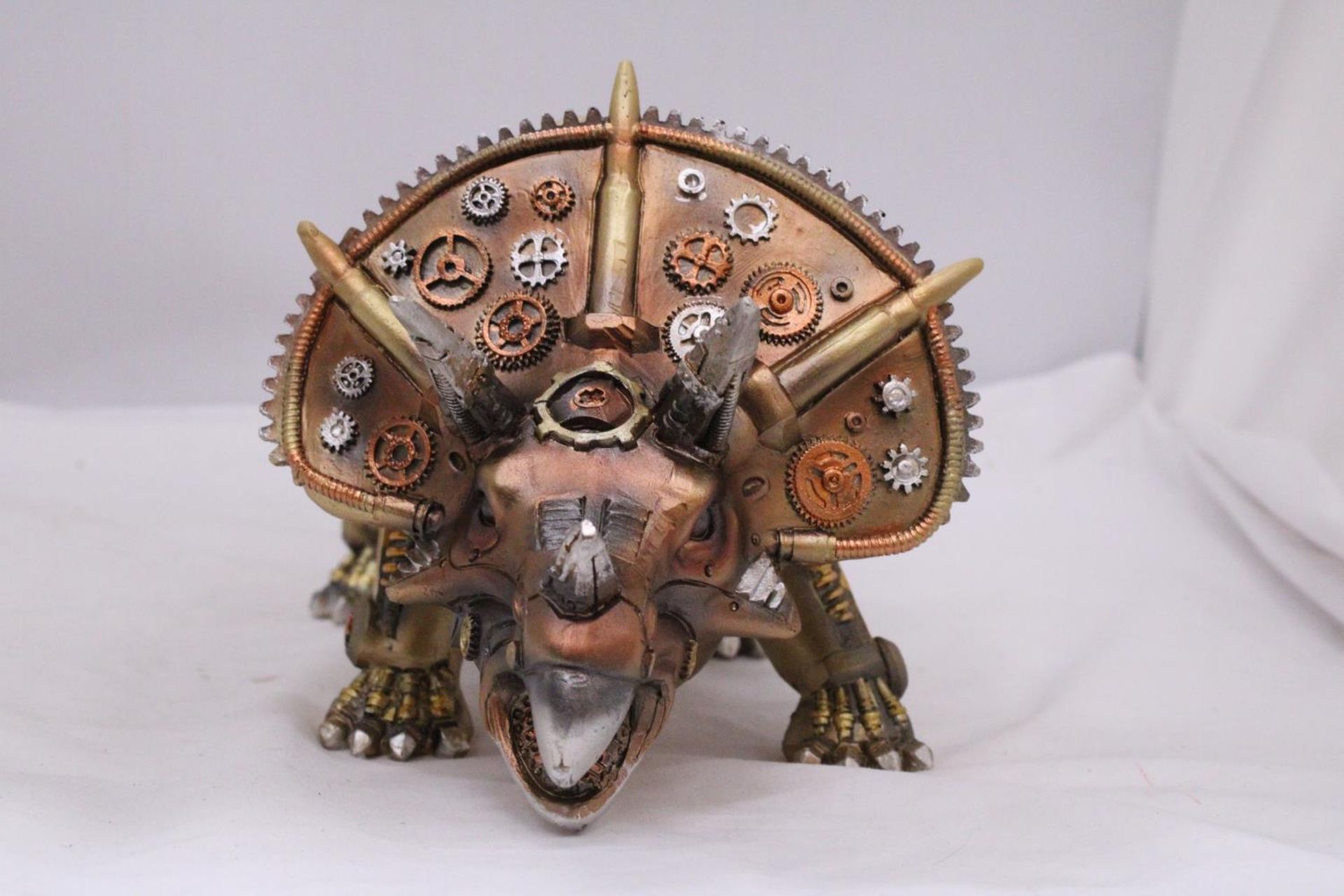 A MECHANICAL STYLE TRICERATOPS - Image 3 of 5