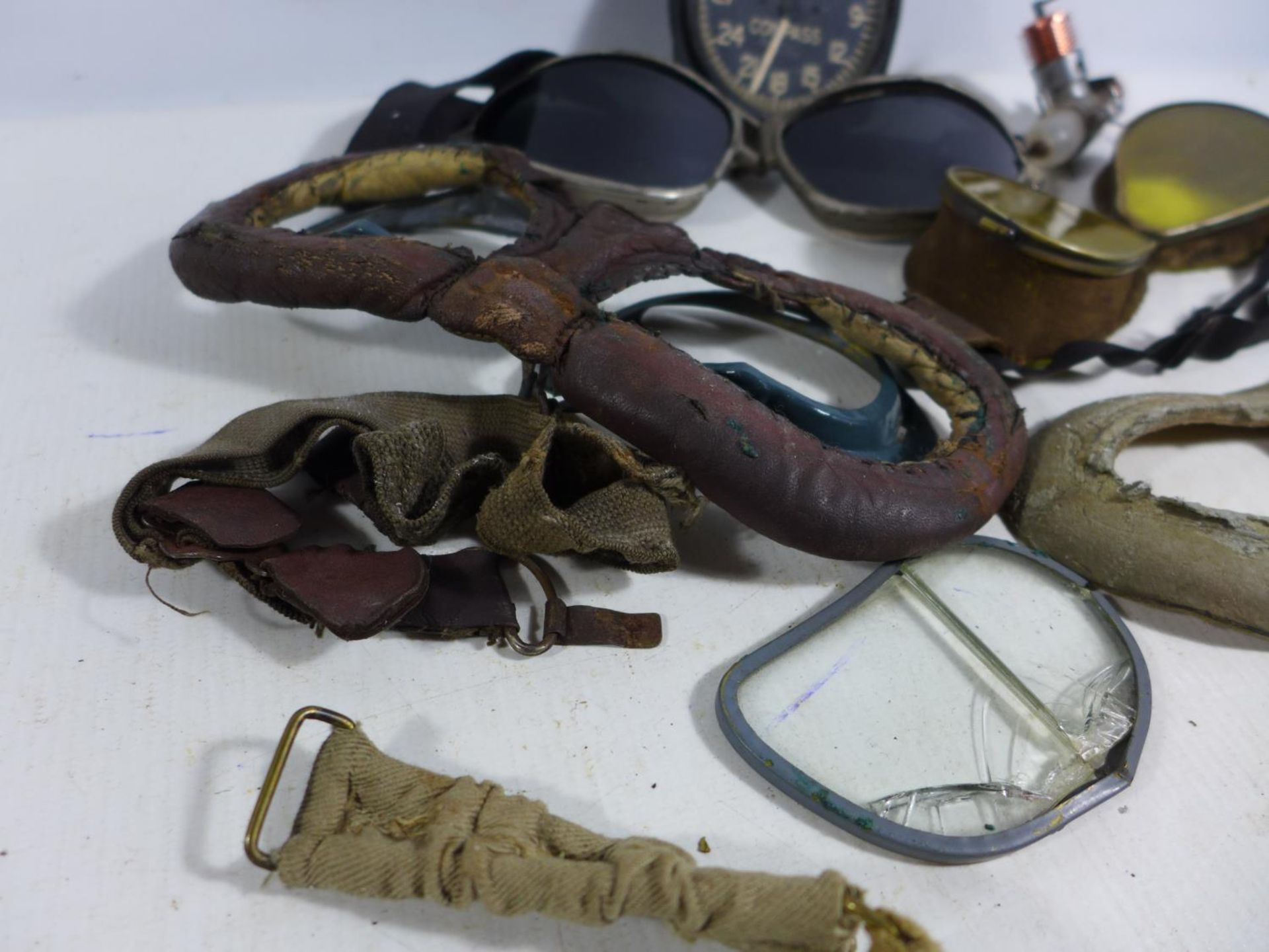A COLLECTION OF FLYING GOGGLES, RADIO COMPASS DIAL, MODEL ENGINE ETC - Image 3 of 5
