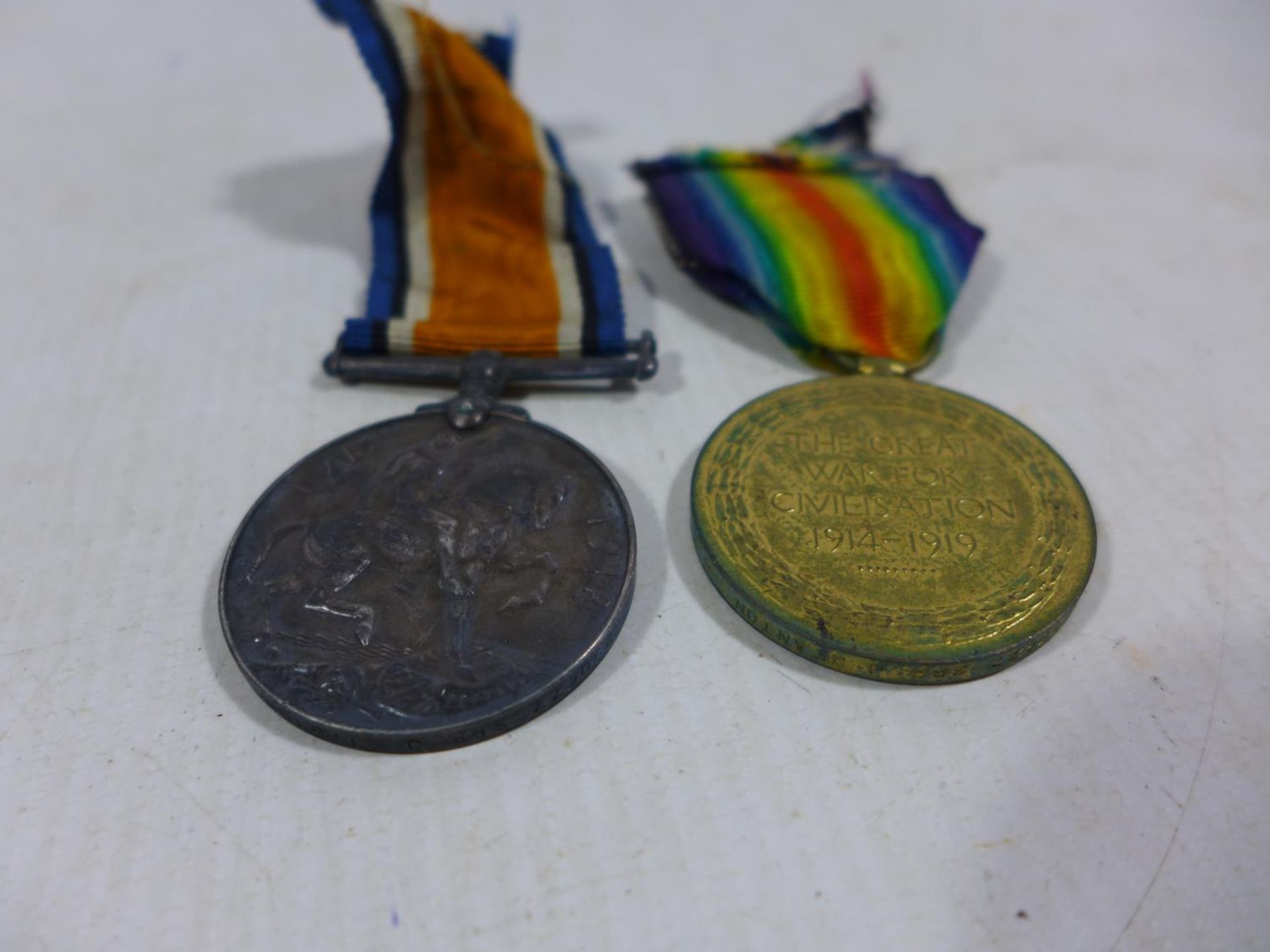 A WORLD WAR I MEDAL PAIR AWARDED TO 290477 SAPPER J STANTON ROYAL ENGINEERS - Bild 2 aus 2