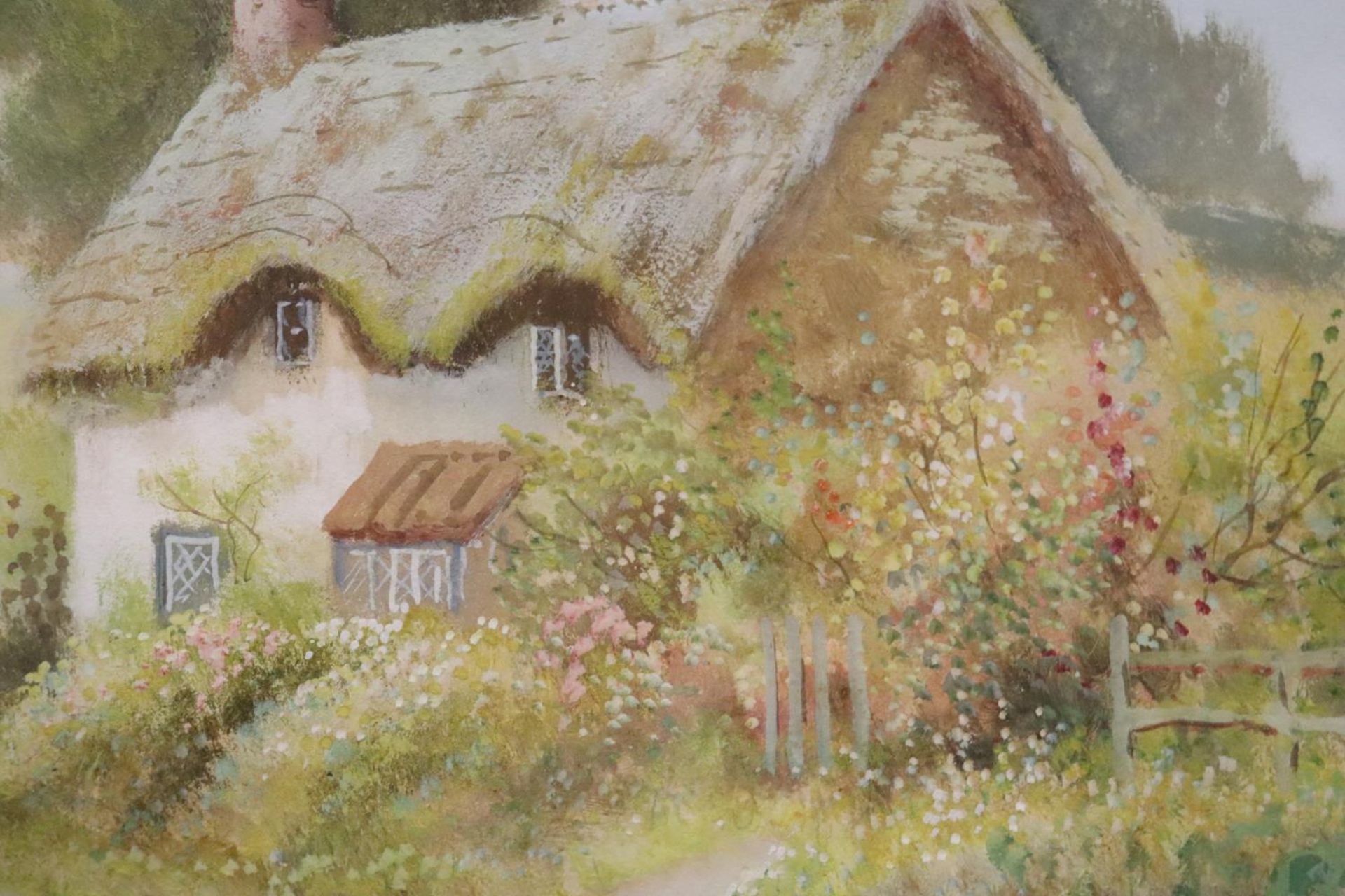 A GLIT FRAMED WATERCOLOUR OF A COUNTRY COTTAGE SCENE - Image 2 of 4