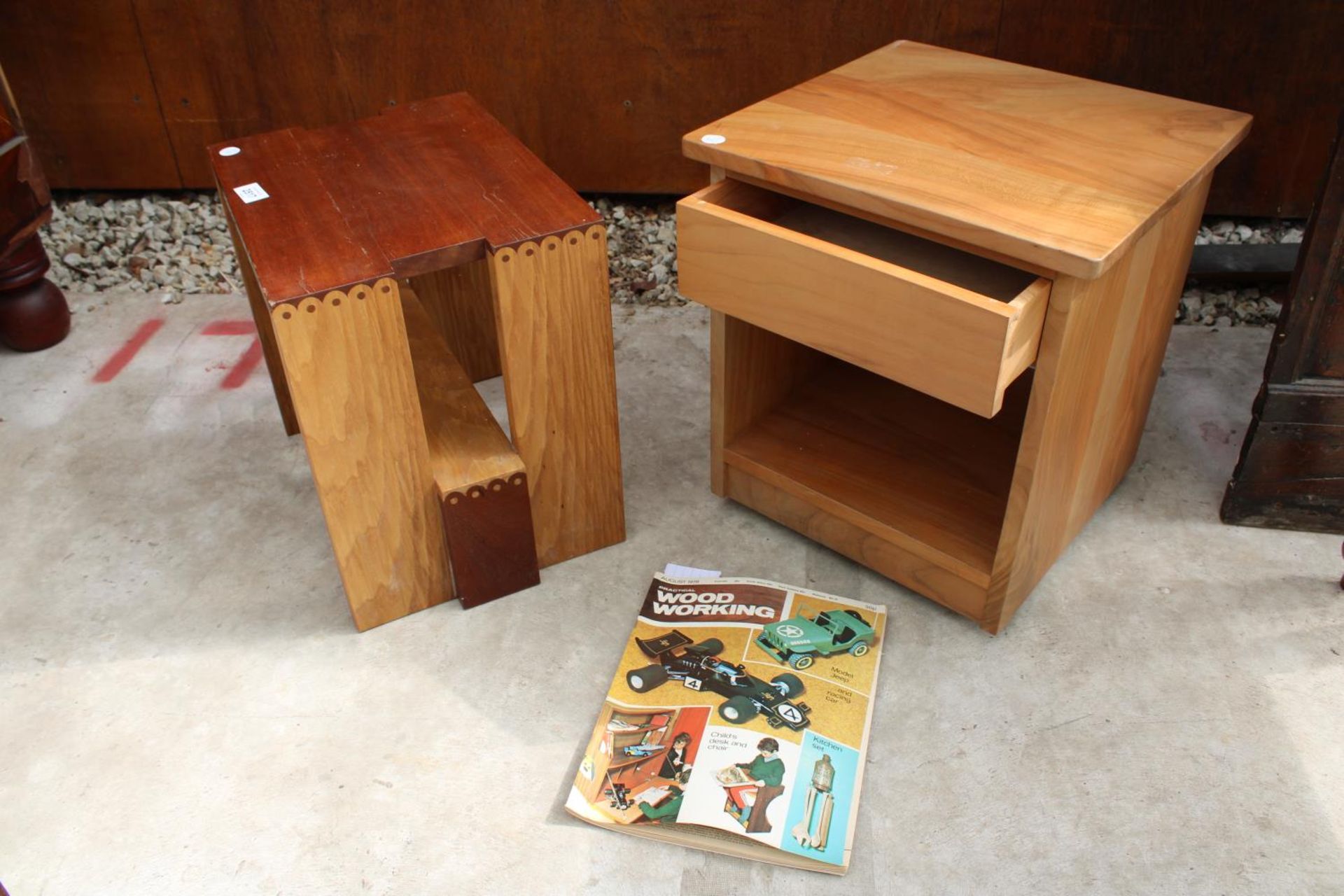 A BEECH AND MAHOGANY GORDON WARR STOOL, SEE ARTICLE IN 1983 WOOD WORKING MAGAZINE AND A SIMILAR LAMP
