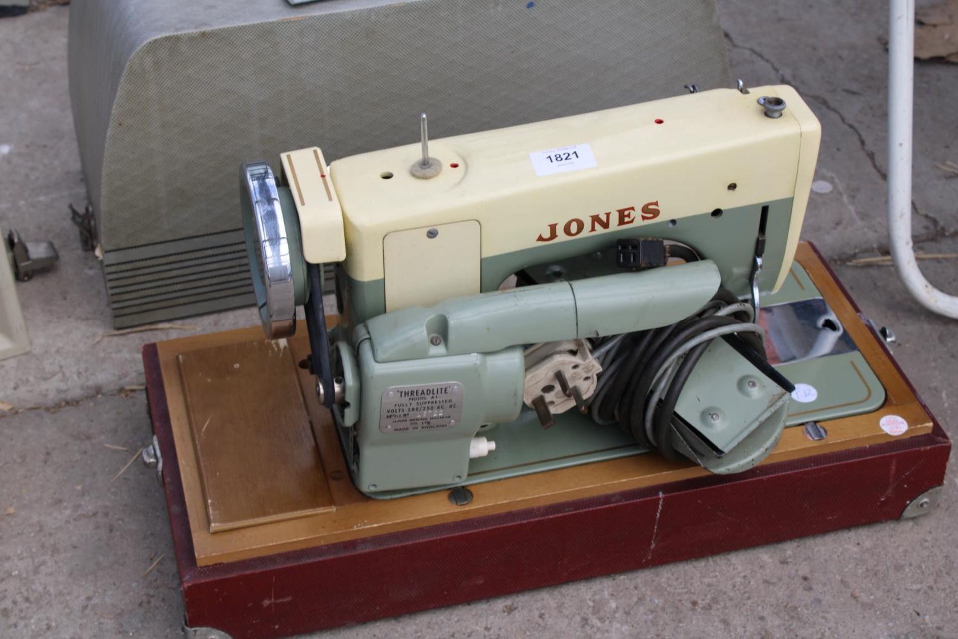 A JONES ELECTRIC SEWING MACHINE WITH FOOT PEDAL AND CARRY CASE - Image 2 of 2