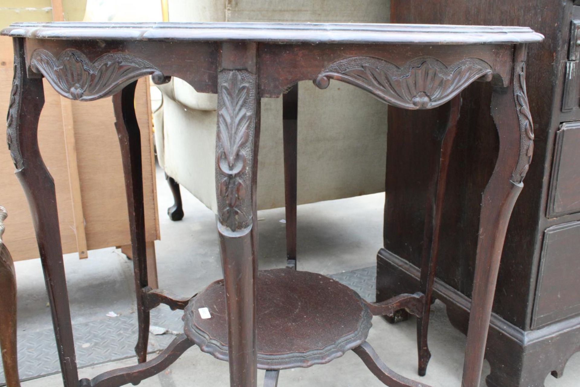 A LATE VICTORIAN TWO TIER CENTRE TABLE AND MODERN COFFEE TABLE - Image 4 of 4