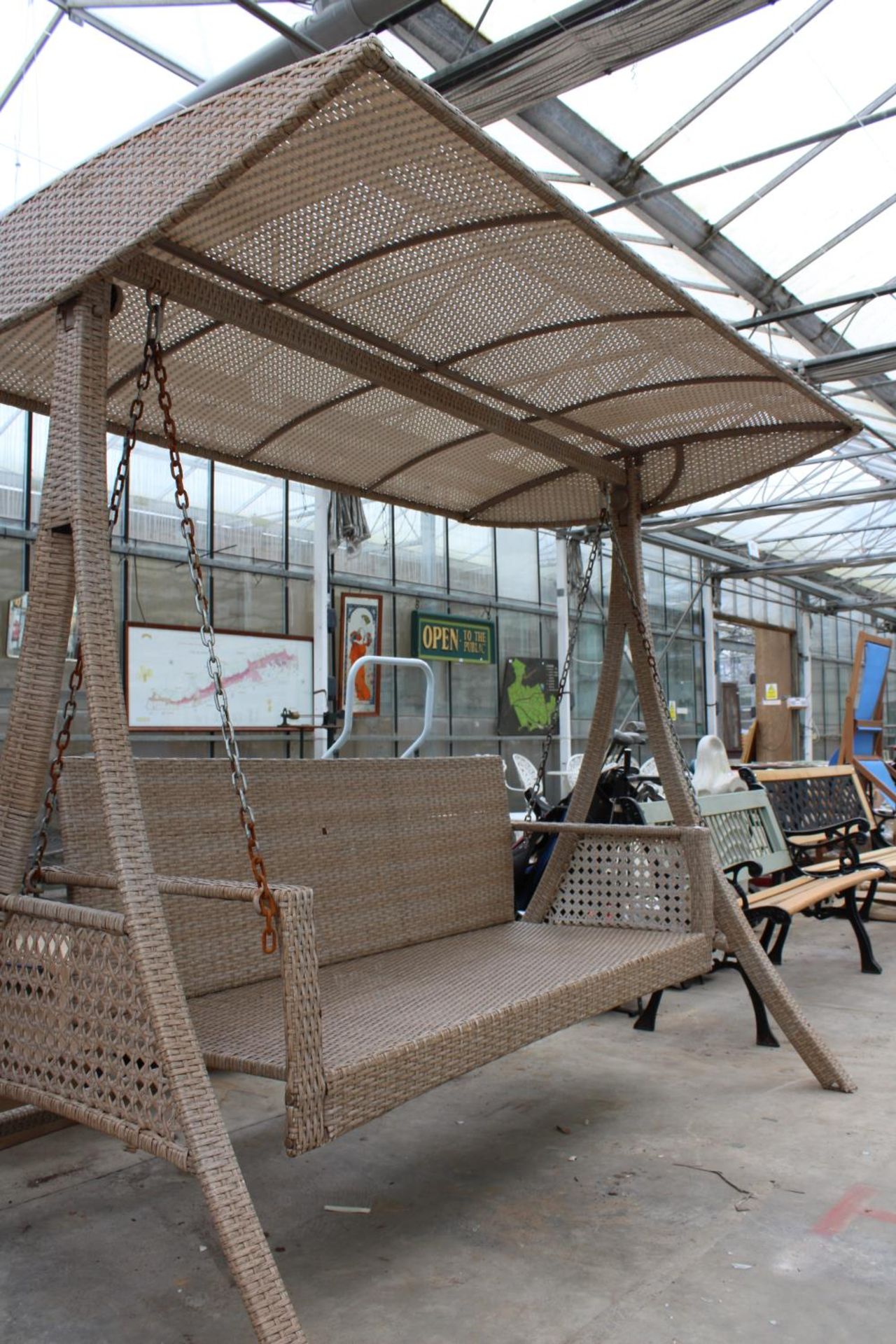 A LARGE THREE SEATER RATTAN SWING SEAT WITH CANOPY - Image 4 of 4
