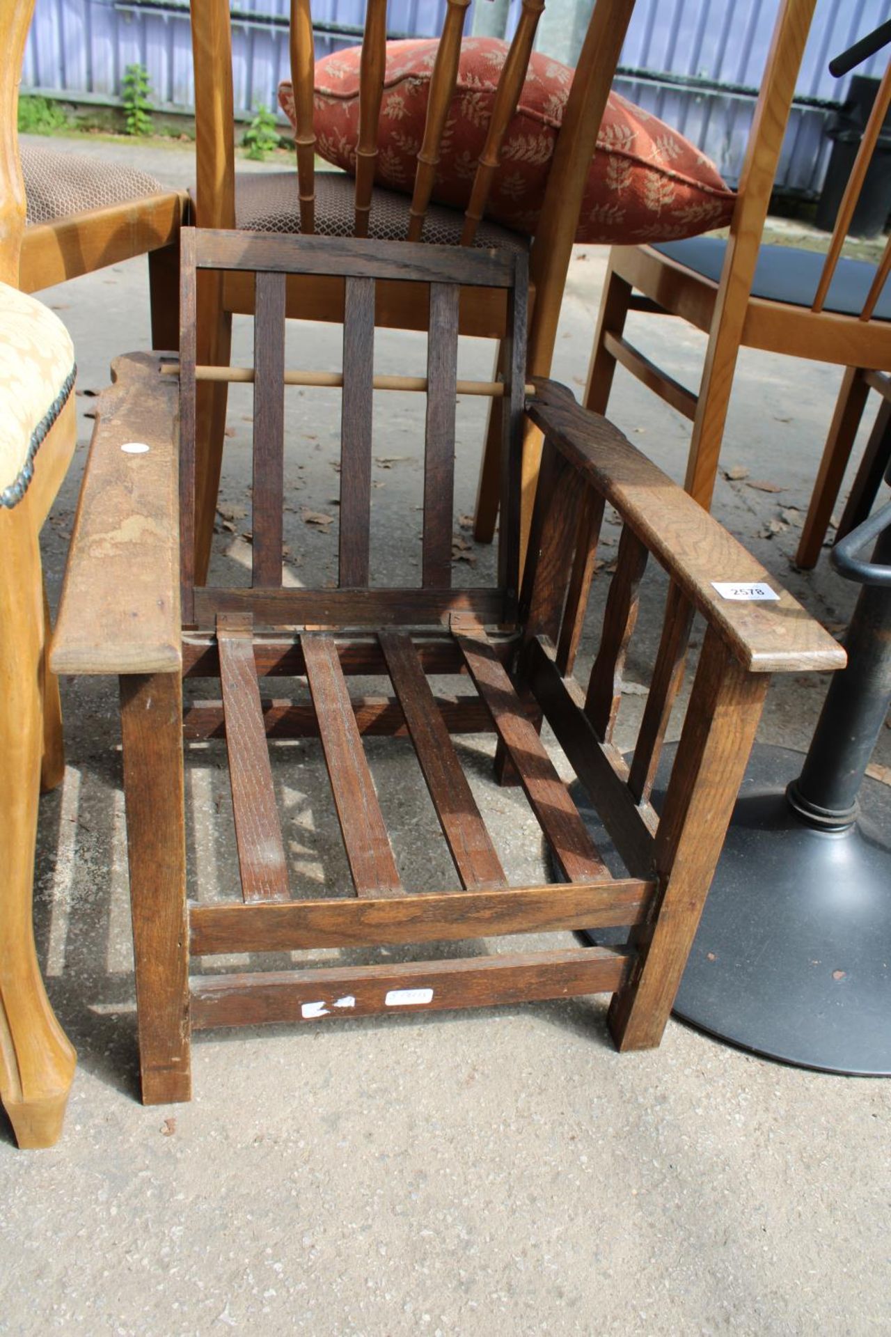 A PAIR OF VICTORIAN STYLE DINING CHAIRS AND OAK MID 20TH CENTURY CHILDS RECLINER CHAIR - Image 2 of 2