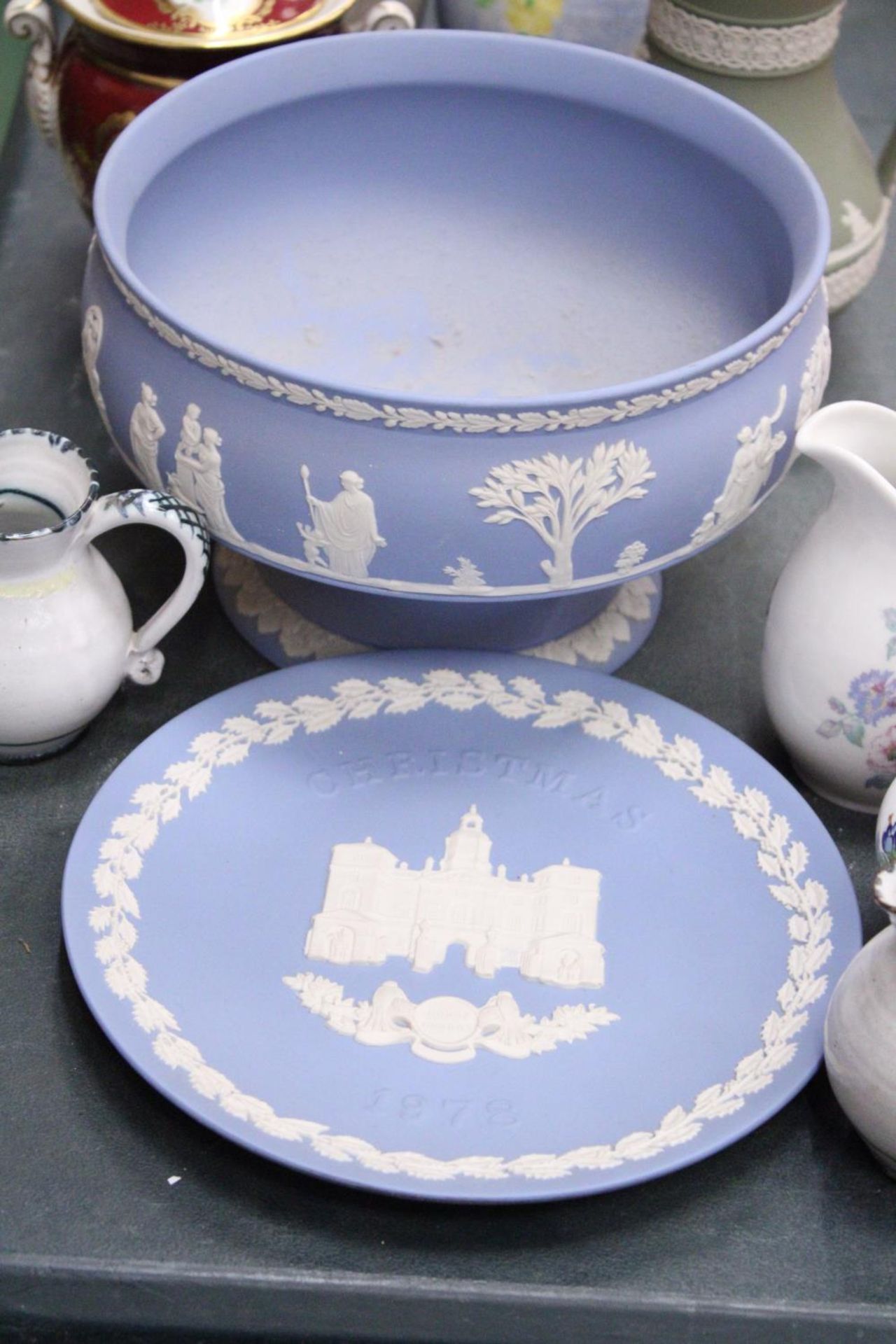 A MIXED LOT OF TO INCLUDE WEDGEWOOD, AYNSLEY ETC - Image 2 of 5
