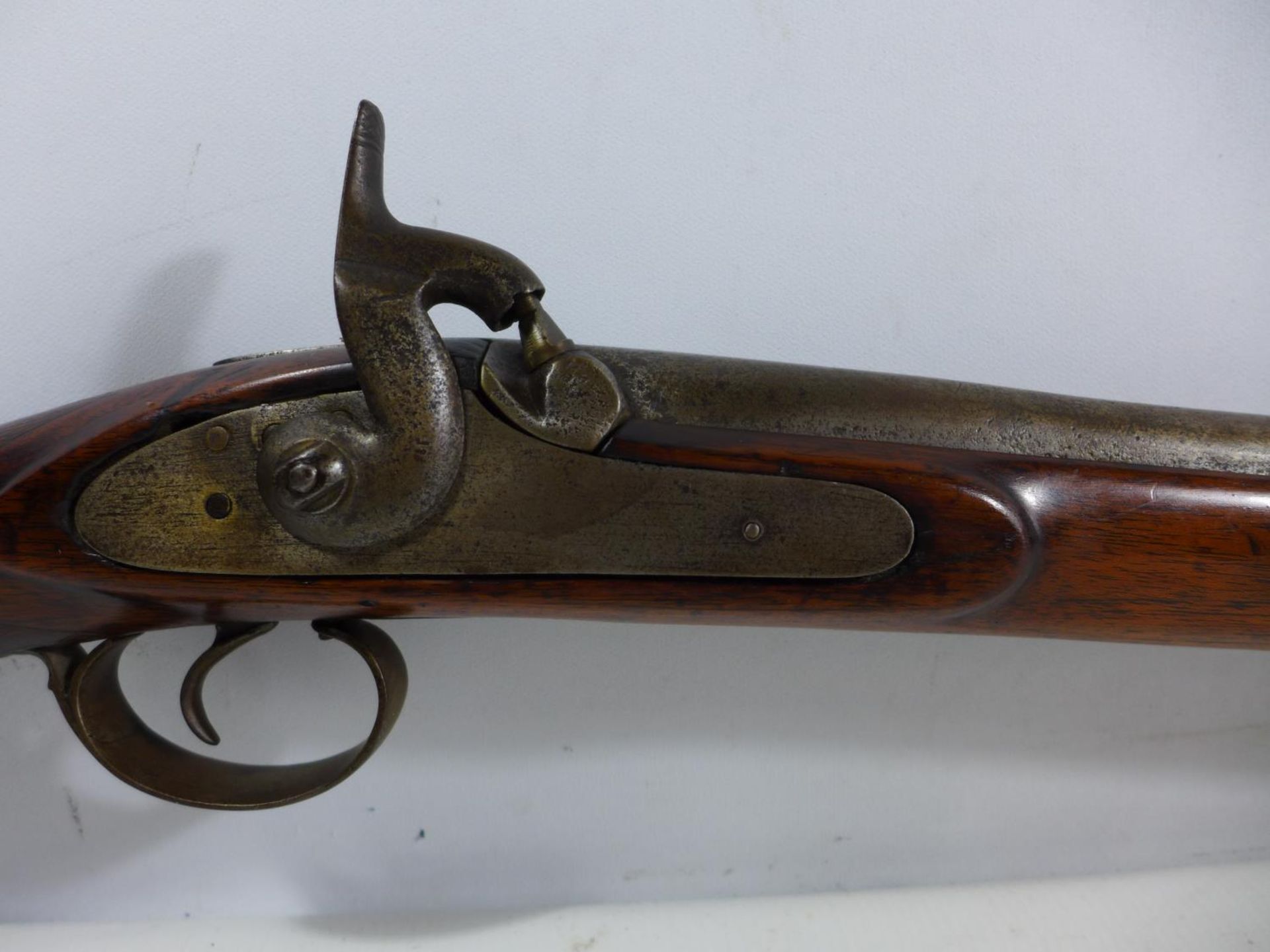 A PERCUSSION CAP 16 BORE SHOT GUN, 86CM BARREL, LENGTH 129CM - Image 3 of 8