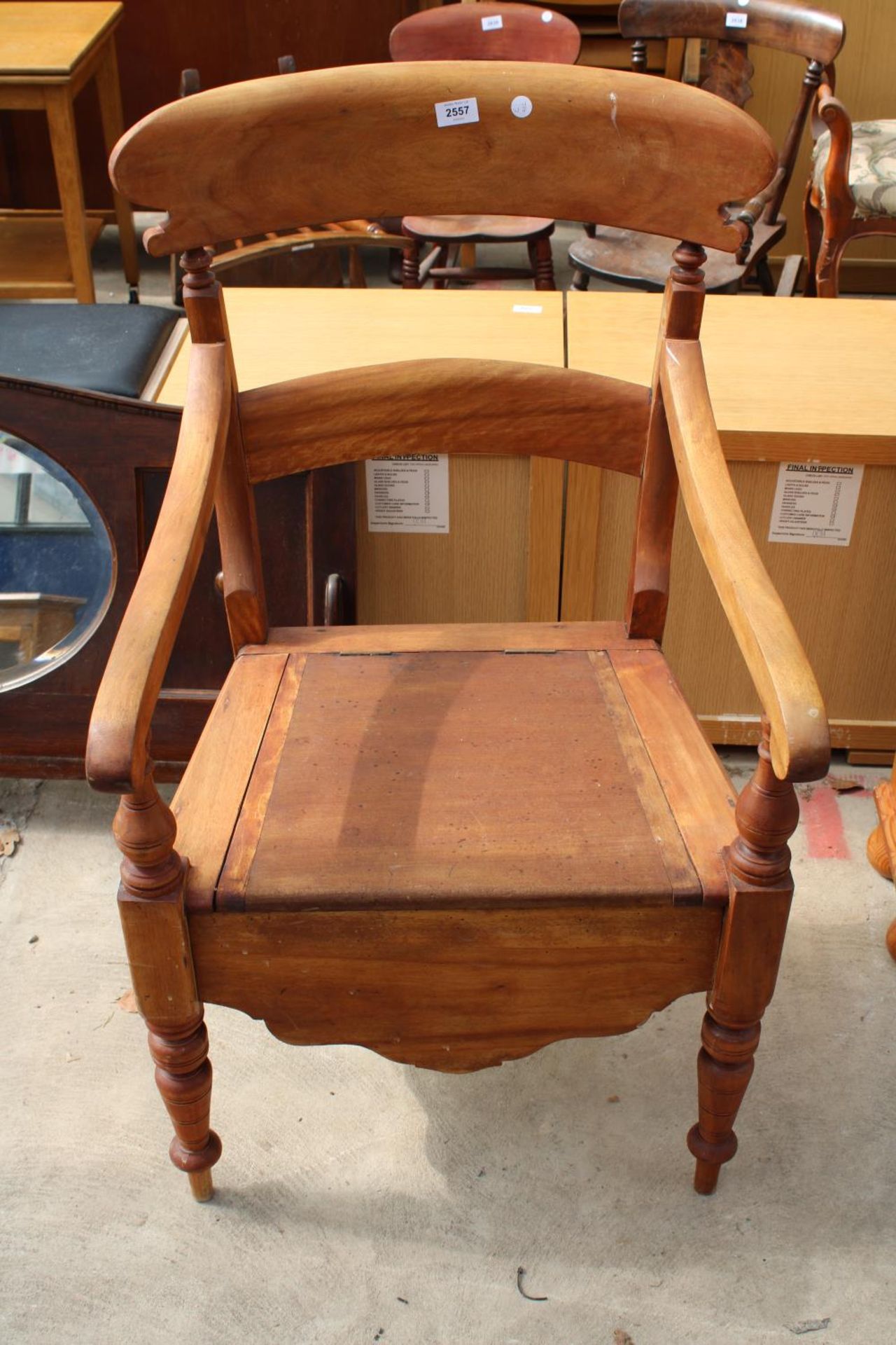 A VICTORIAN COMMODE CHAIR