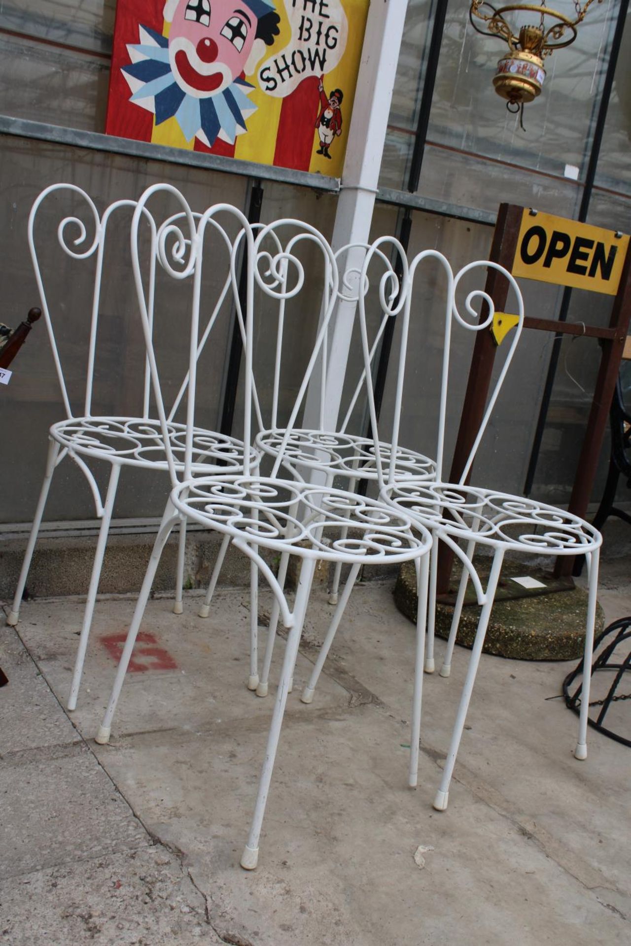 A SET OF FOUR ORNATE AND DECORATIVE WIRE FRAMED BISTRO CHAIRS - Image 2 of 2