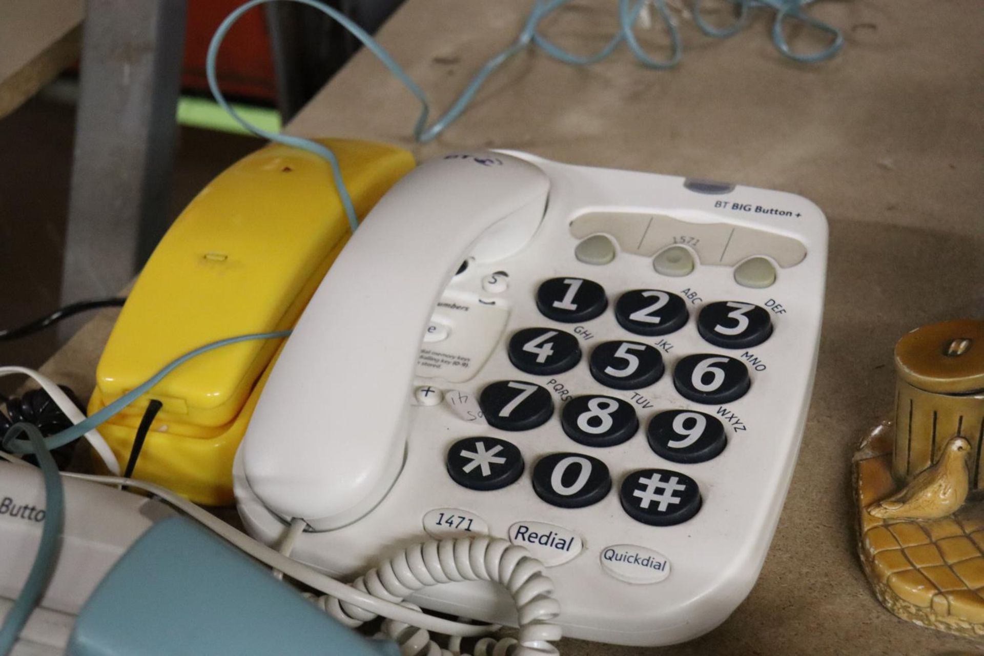 TWO RETRO PHONES PLUS TWO B. T. BIG BUTTON PHONES - Image 3 of 5