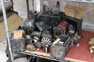 A LARGE ASSORTMENT OF VINTAGE BELIEVED MILITARY ISSUED AREOPLANE PARTS TO INCLUDE VOLT METERS AND