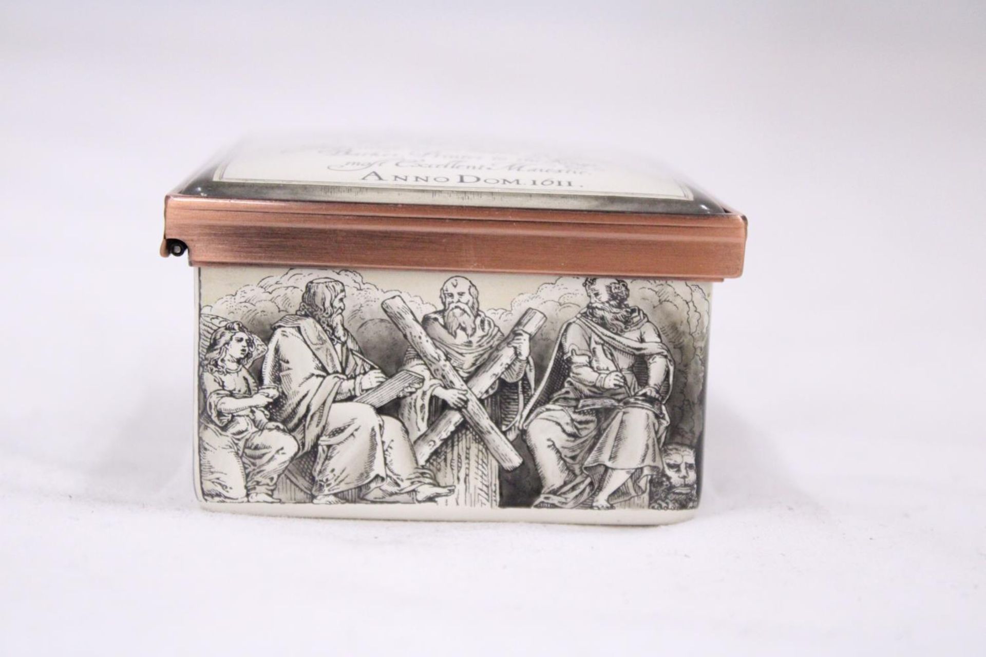 A HALCYONS DAYS LIMITED EDITION 97/400 ENAMEL HOLY BIBLE BOX - Image 4 of 5