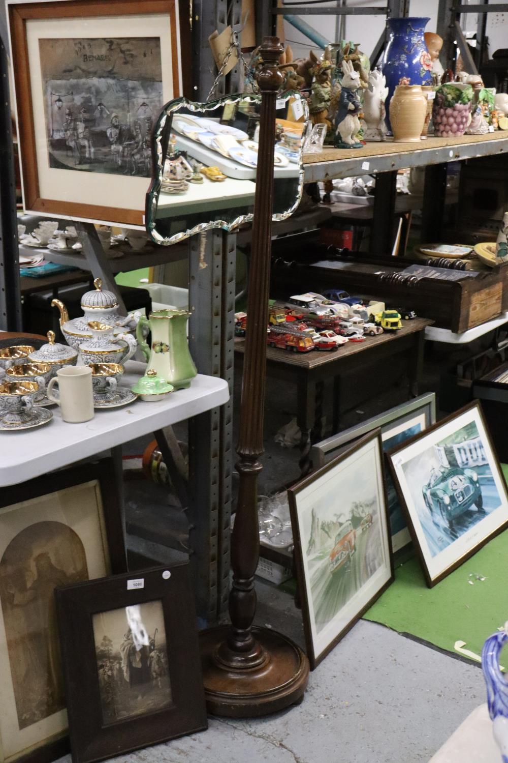 A 1930'S HARDWOOD, STANDARD LAMP STAND