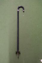 A VINTAGE SHOOTING STICK