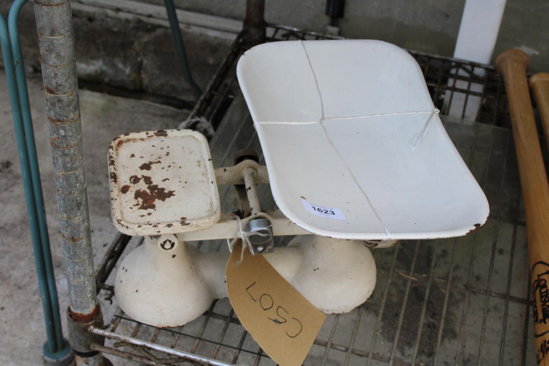 A SET OF VINTAGE KITCHEN BALANCE SCALES