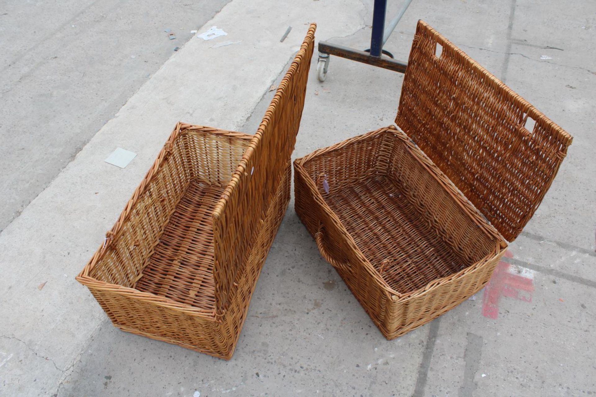 TWO WICKER HAMPER BASKETS - Image 2 of 2