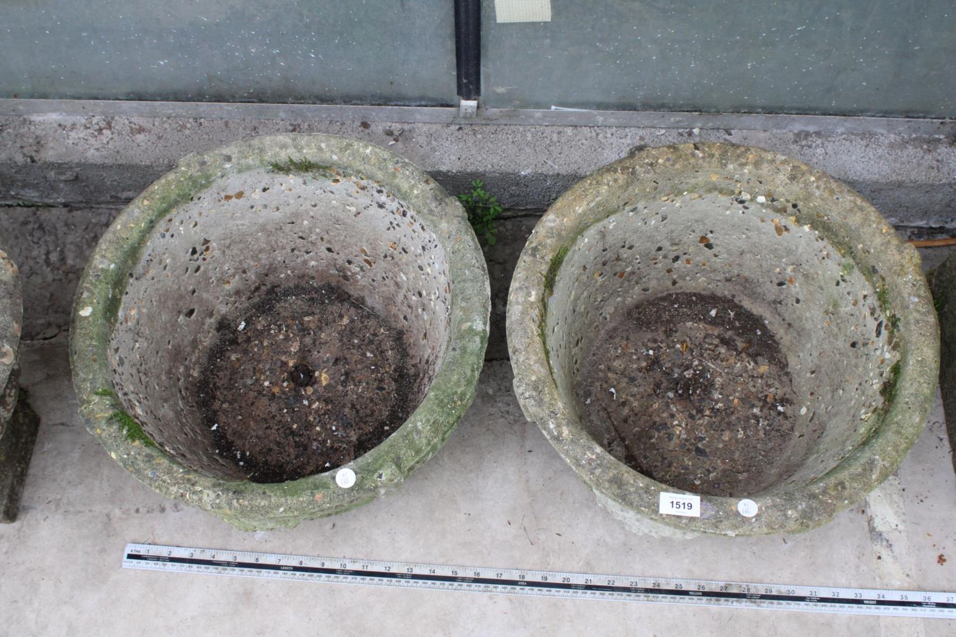 A PAIR OF CIRCULAR RECONSTITUTED STONE BOWL PLANTERS (D:44CM) - Image 2 of 3