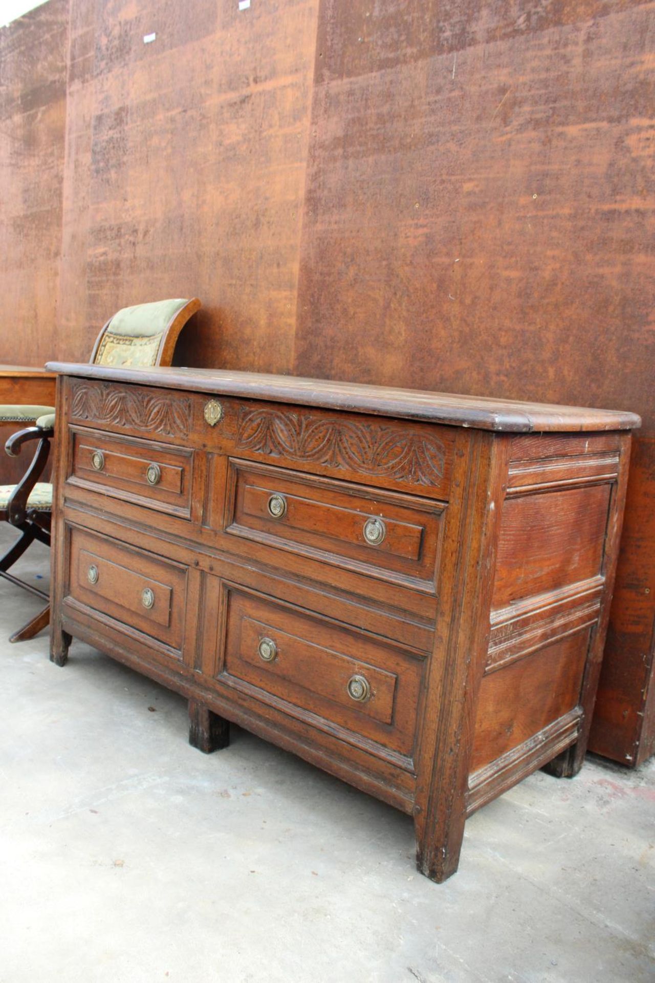 A GEORGE III OAK BLANKET CHEST WITH CARVED FRIEZE AND 4 SHAM DRAWERS, 52" WIDE - Image 2 of 5