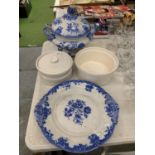 A LARGE VINTAGE 'VENETIAN' LIDDED TUREEN, PLATE AND LADEL, PLUS TWO LARGE SERVING DISHES