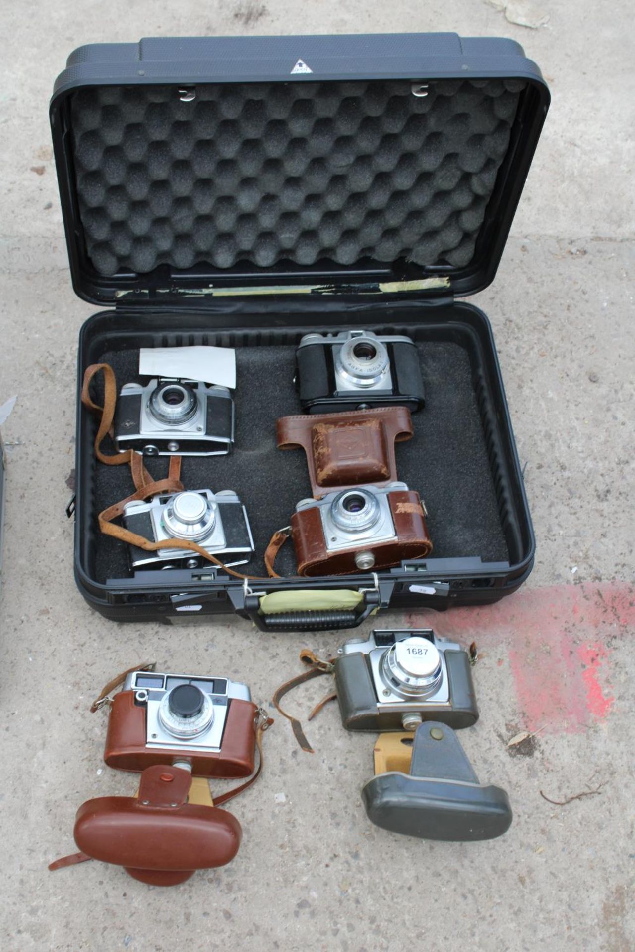 SIX VARIOUS AGFA CAMERAS IN A HARD CARRY CASE