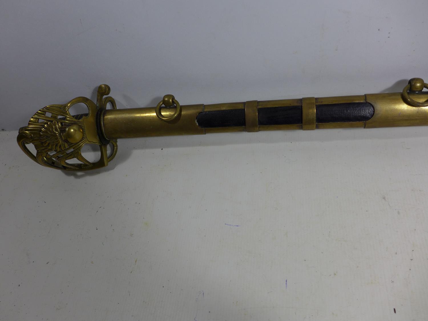 A REPLICA NAPOLEONIC WAR IMPERIAL FRENCH GRENADIERS OFFICERS SWORD AND SCABBARD, 96CM BLADE, - Image 8 of 8