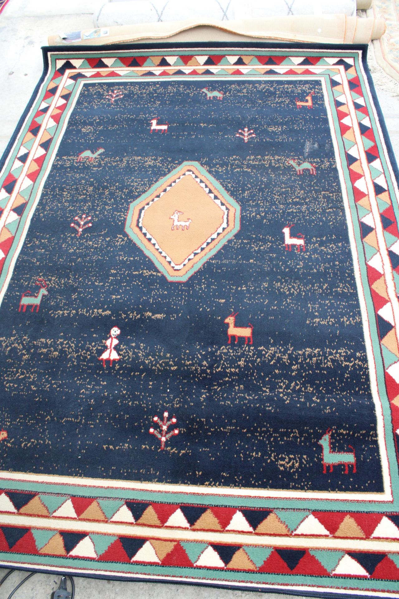 A MULTICOLOURED PATTERNED RUG - Image 3 of 5