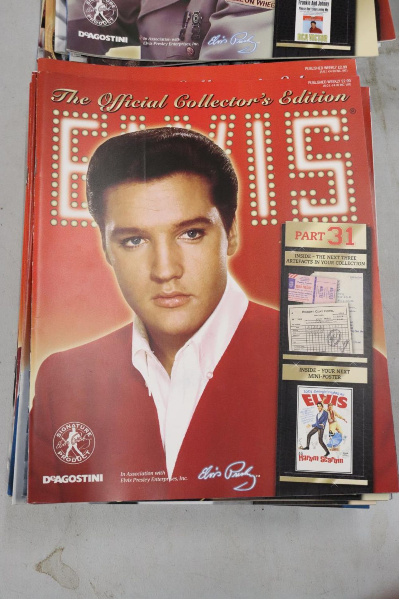 A LARGE QUANTITY OF OFFICIAL COLLECTOR'S EDITIONS, 'ELVIS' BY DEAGOSTINI, IN GOOD CONDITION - Image 3 of 5