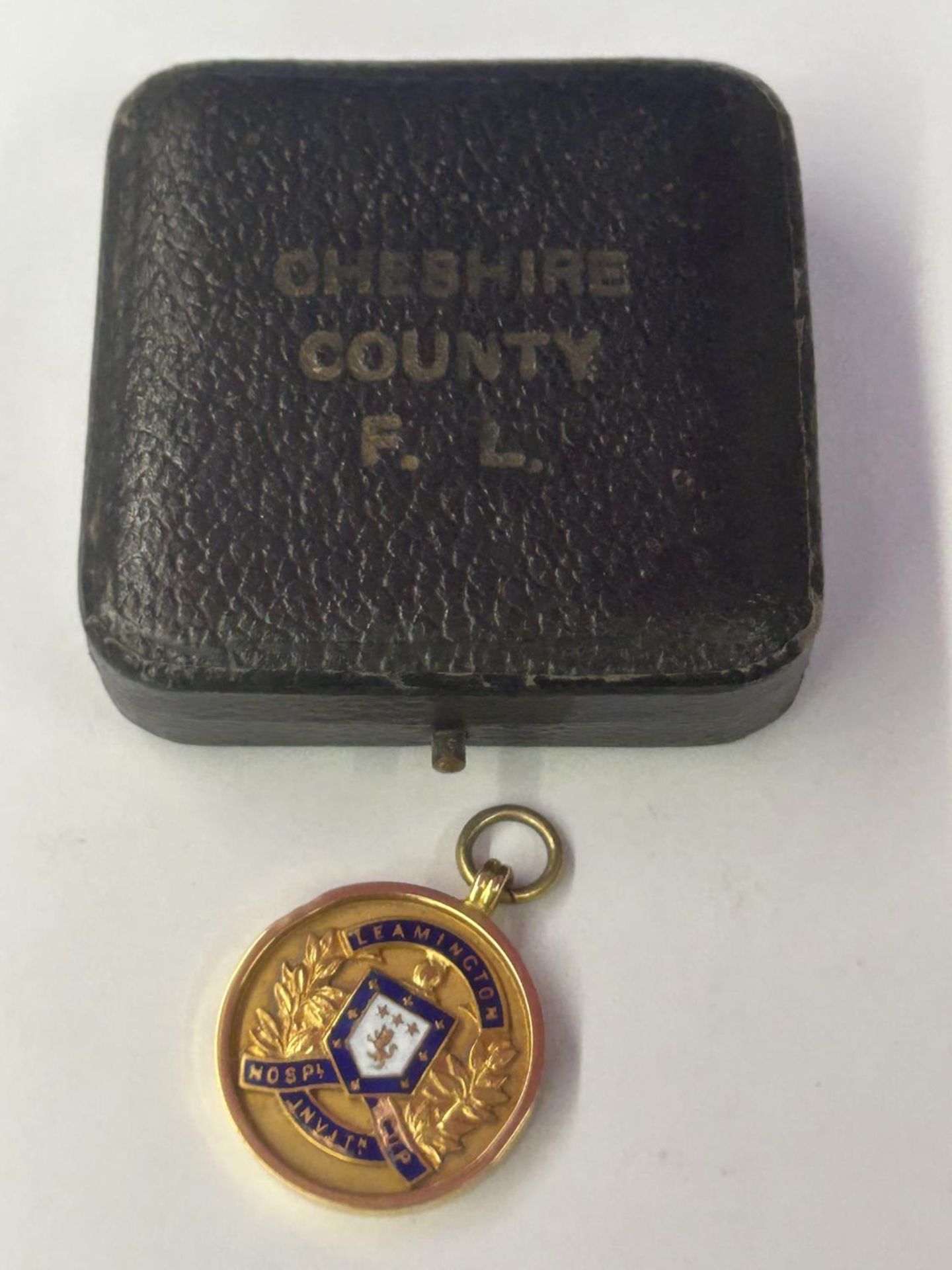 A HALLMARKED 9 CARAT GOLD & ENAMEL LEAMINGTON HOSPITALITY CUP WINNERS MEDAL 1936-1937 SEASON, BY - Image 5 of 5