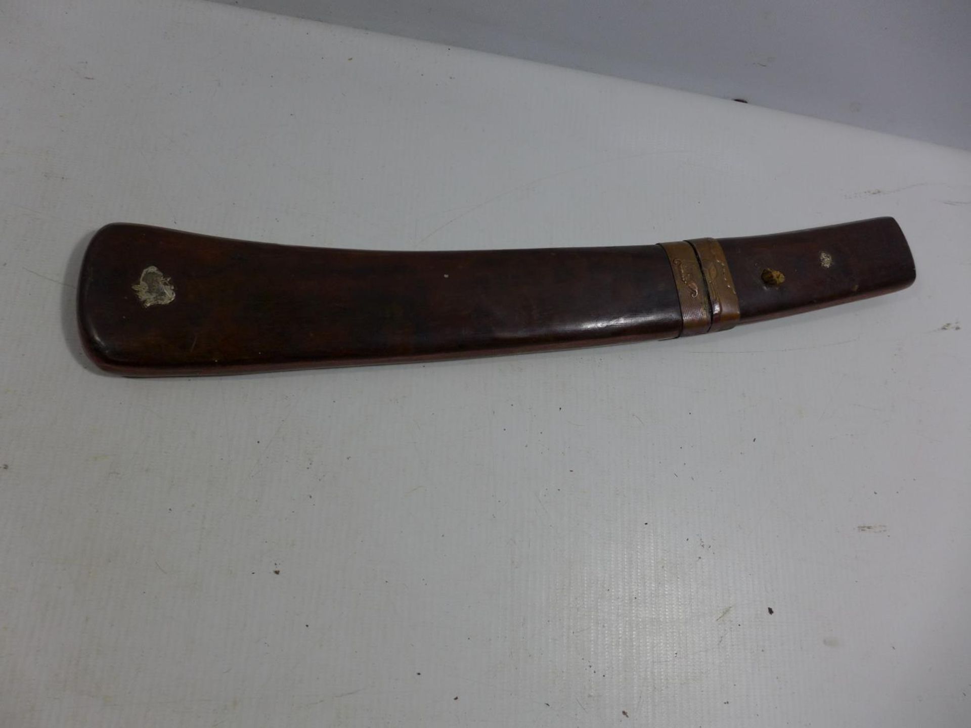 A LATE 19TH/EARLY 20TH CENTURY JAPANESE TANTO AND SCABBARD, 22.5CM BLADE, LENGTH 39CM - Image 8 of 8