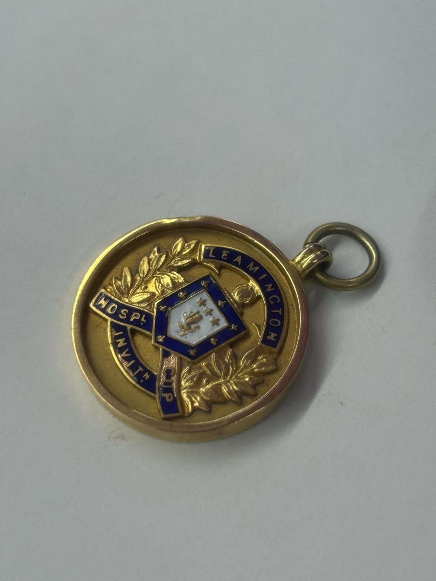 A HALLMARKED 9 CARAT GOLD & ENAMEL LEAMINGTON HOSPITALITY CUP WINNERS MEDAL 1936-1937 SEASON, BY - Image 4 of 5