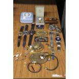 A MIXED LOT TO INCLUDE WRISTWATCHES, A POCKET WATCH, BRACELETS, TIE CLIPS, BRASS PLAQUES, A WEDGWOOD