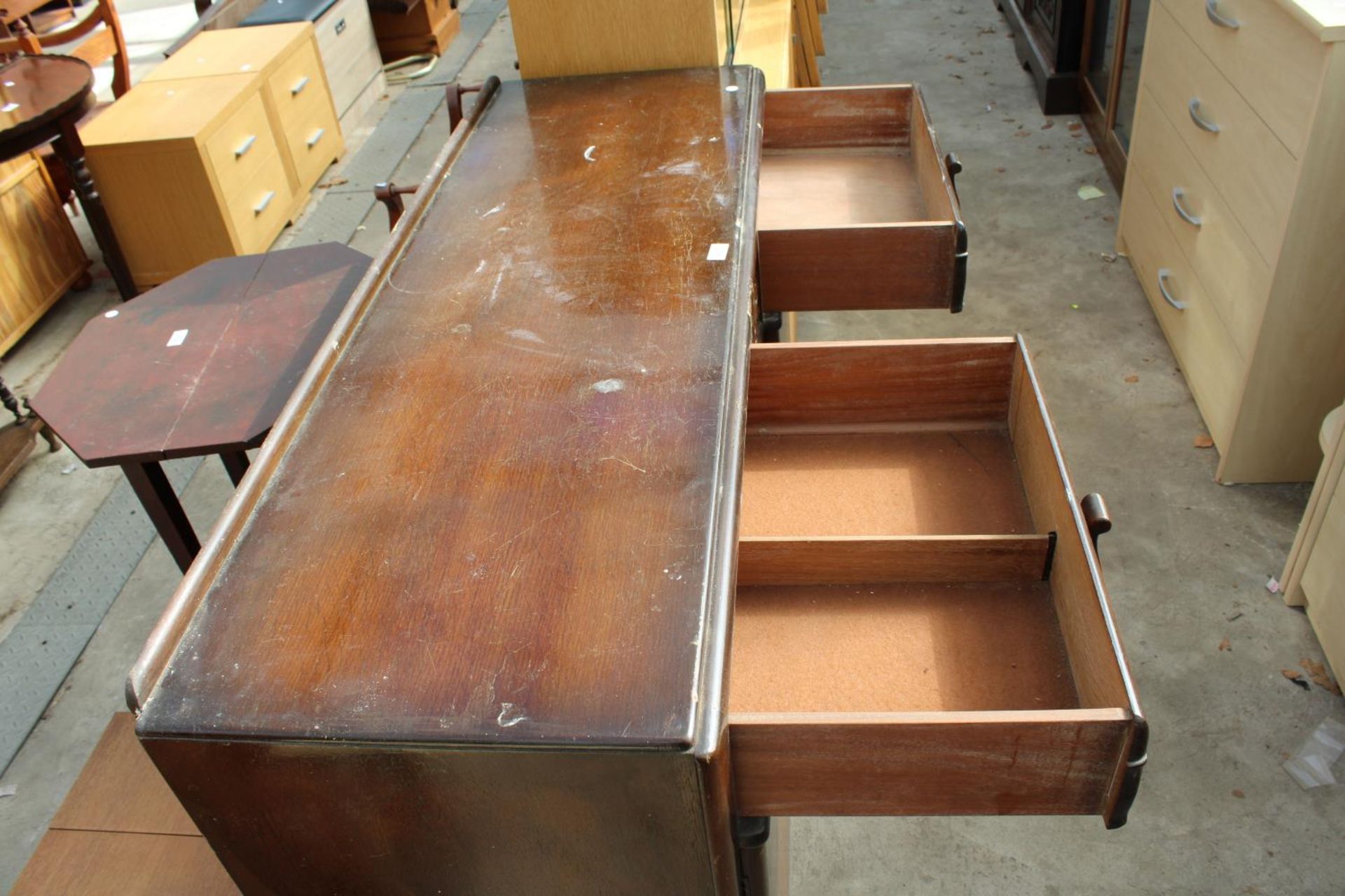 A MID 20TH CENTURY OAK SIDEBOARD, 54" WIDE - Image 3 of 3