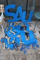 A LARGE ASSORTMENT OF VARIOUS SIZED PERSPEX SIGN MAKING LETTERS