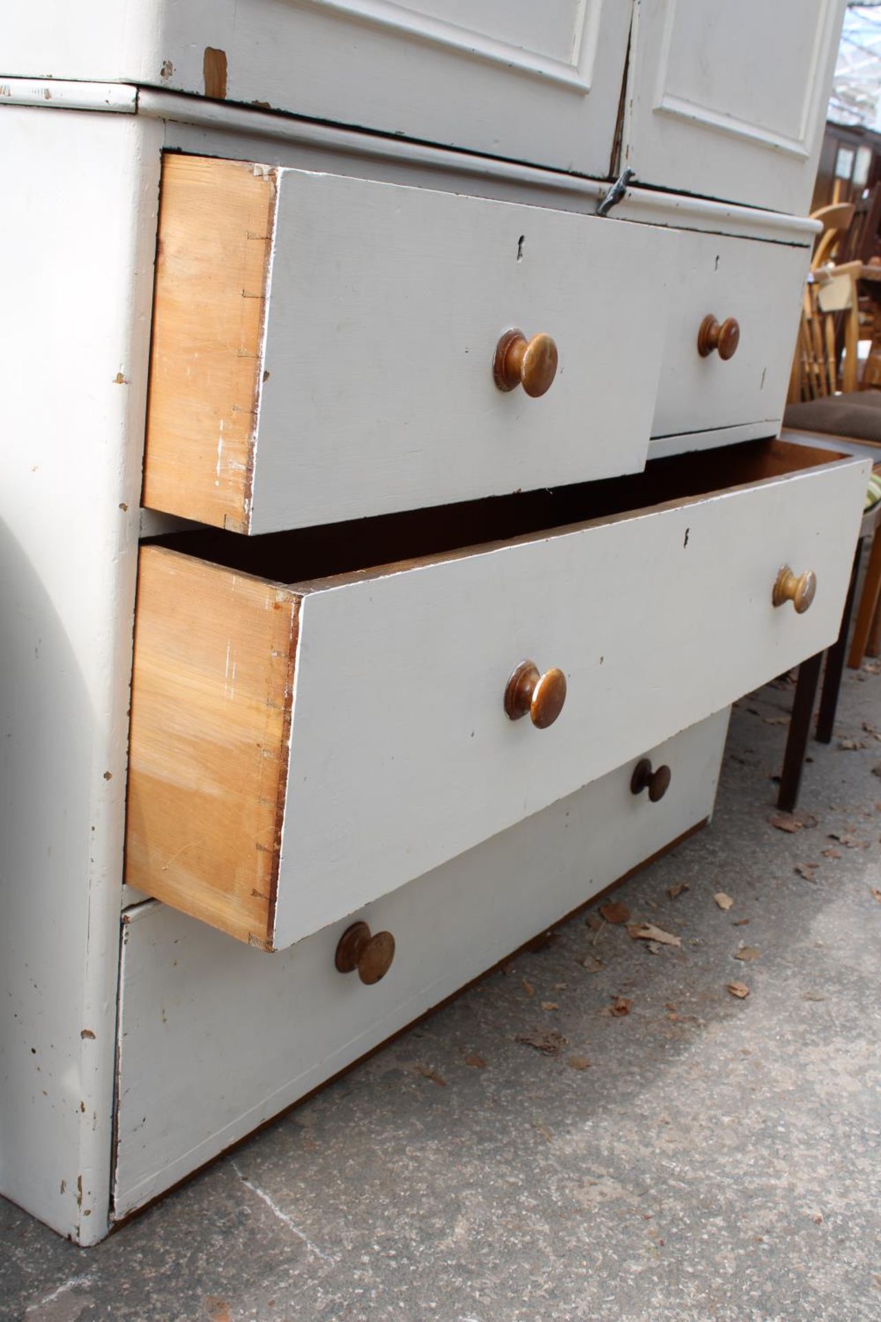 A VICTORIAN HOUSEMAIDS CUPBOARD, WHITE PAINTED OVER SCUMBLE WITH 2 SHORT AND 2 LONG DRAWERS TO BASE, - Image 3 of 4