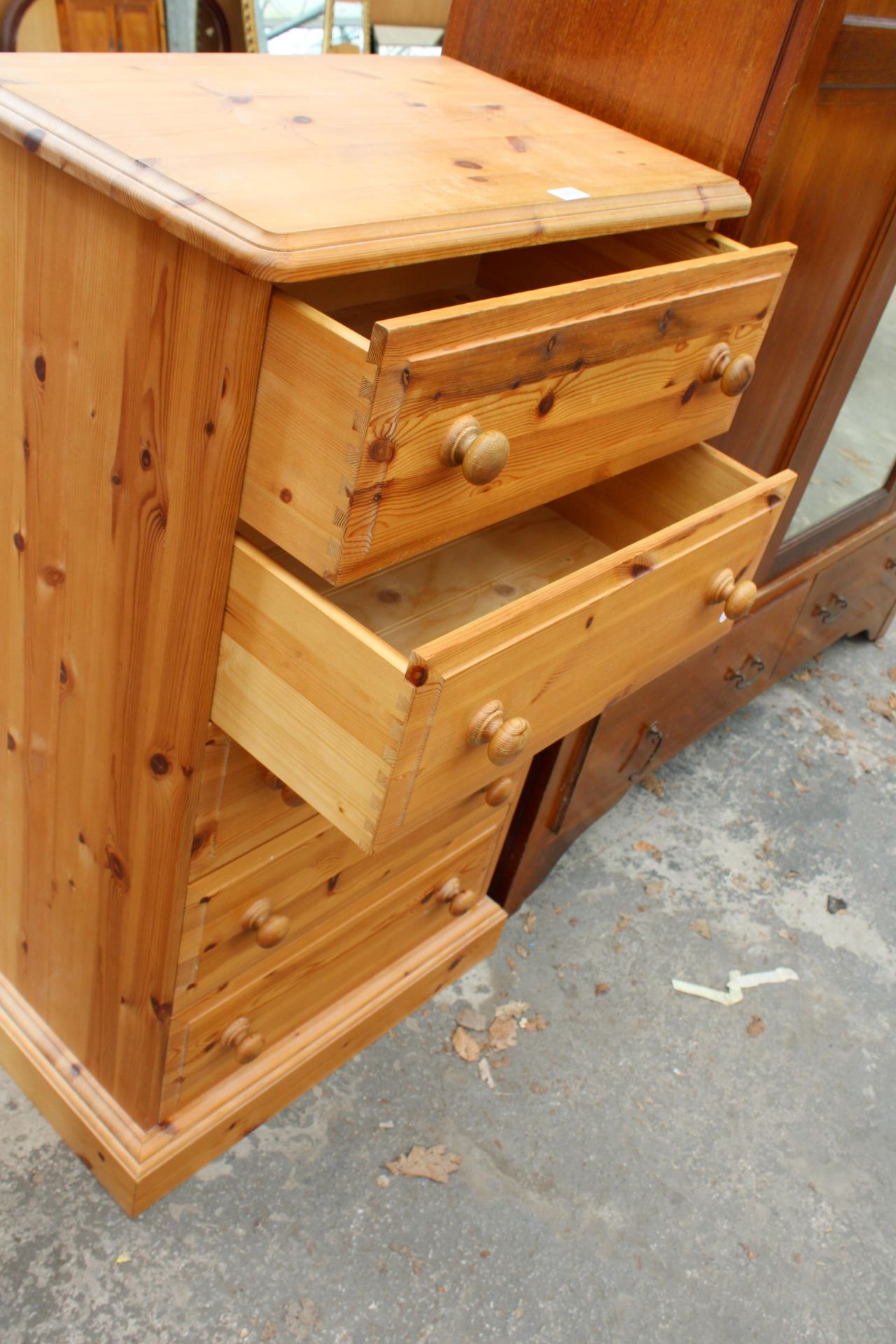 A MODERN PINE CHEST OF FIVE DRAWERS, 26" WIDE - Image 2 of 2