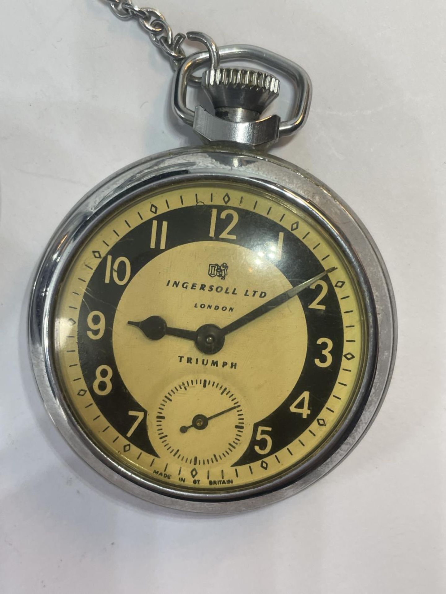 TWO INGERSOL POCKET WATCHES (ONE NO GLASS) - Bild 2 aus 3