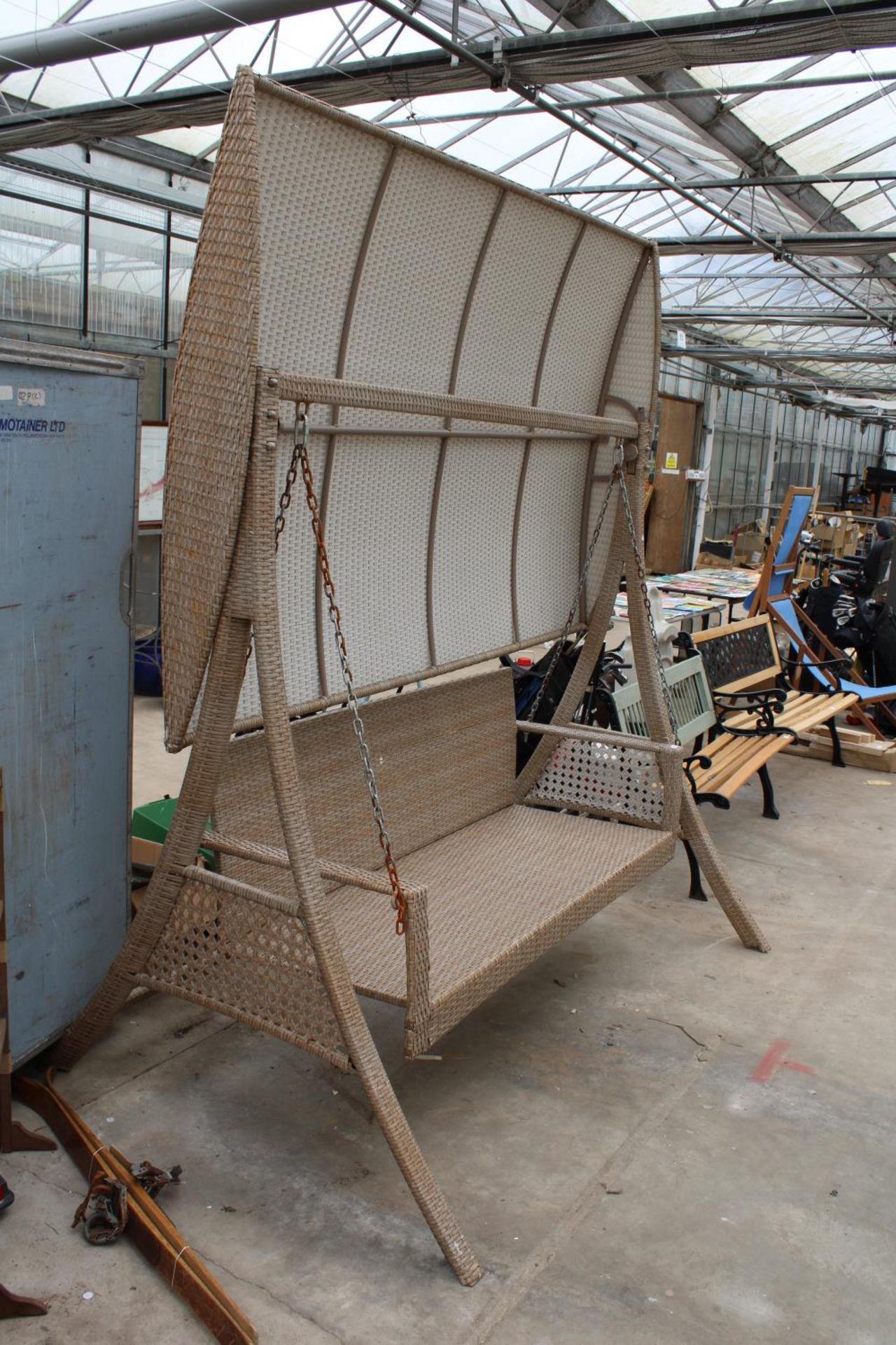 A LARGE THREE SEATER RATTAN SWING SEAT WITH CANOPY - Image 2 of 4