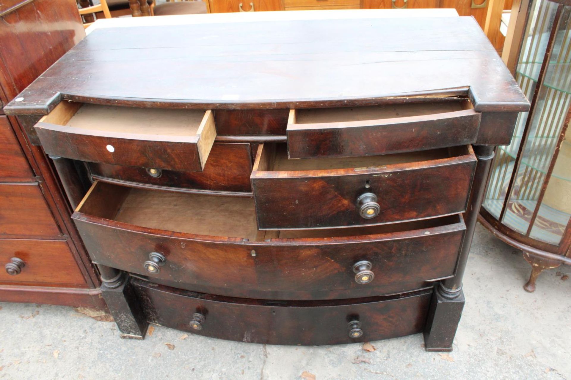 A VICTORIAN MAHOGANY BOW-FRONTED CHEST OF 2 SHORT, 3 LONG AND 2 SECRET FRIEZE DRAWERS, 49" WIDE - Image 3 of 6