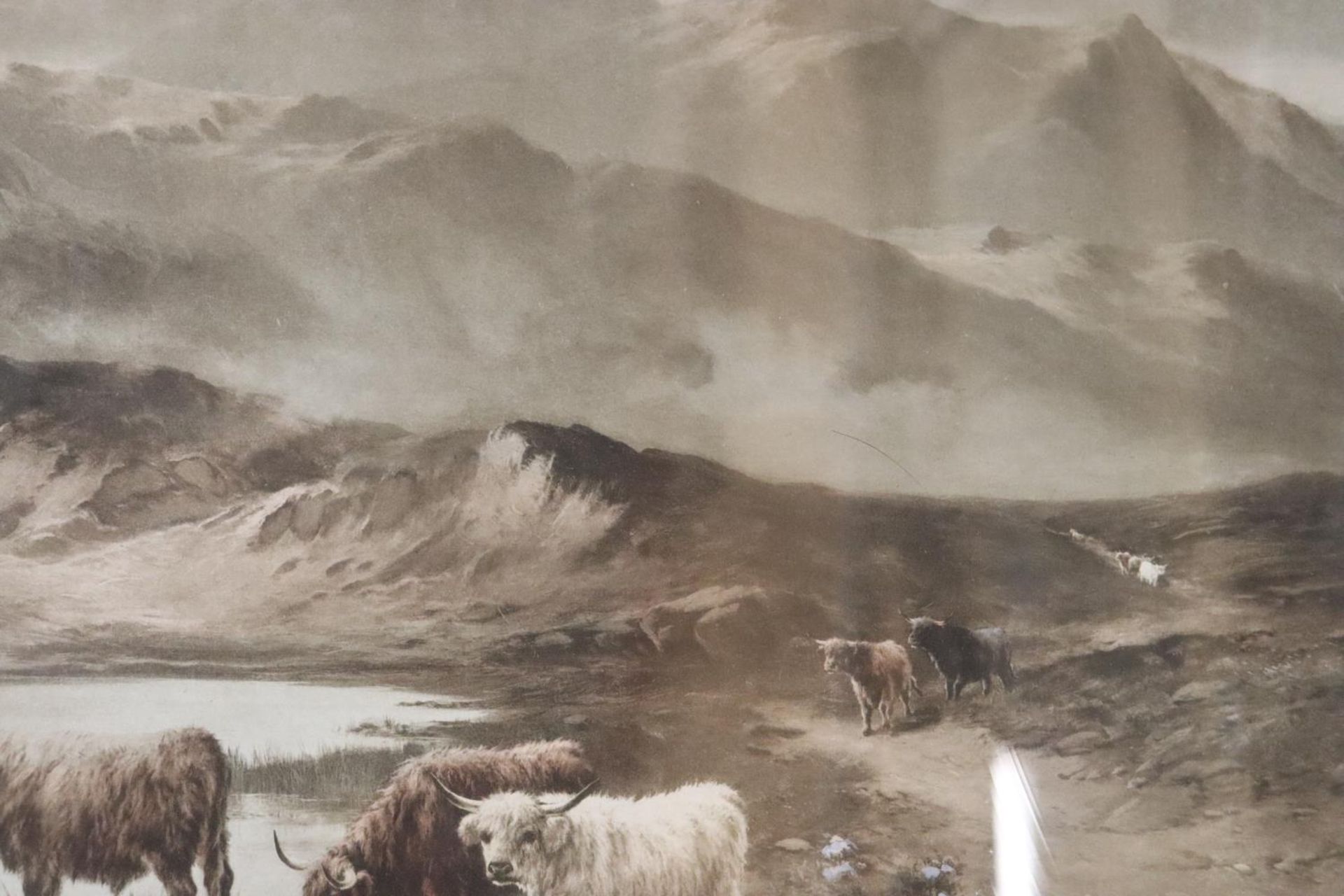 A PAIR OF GILT FRAMED PRINTS BY DAVID HICKS, OF HIGHLAND CATTLE IN A MOUNTAIN SETTING, 'AT BREAK - Image 6 of 8