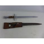 A SWISS 1918 BAYONET AND SCABBARD, 30CM BLADE, LENGTH 46CM