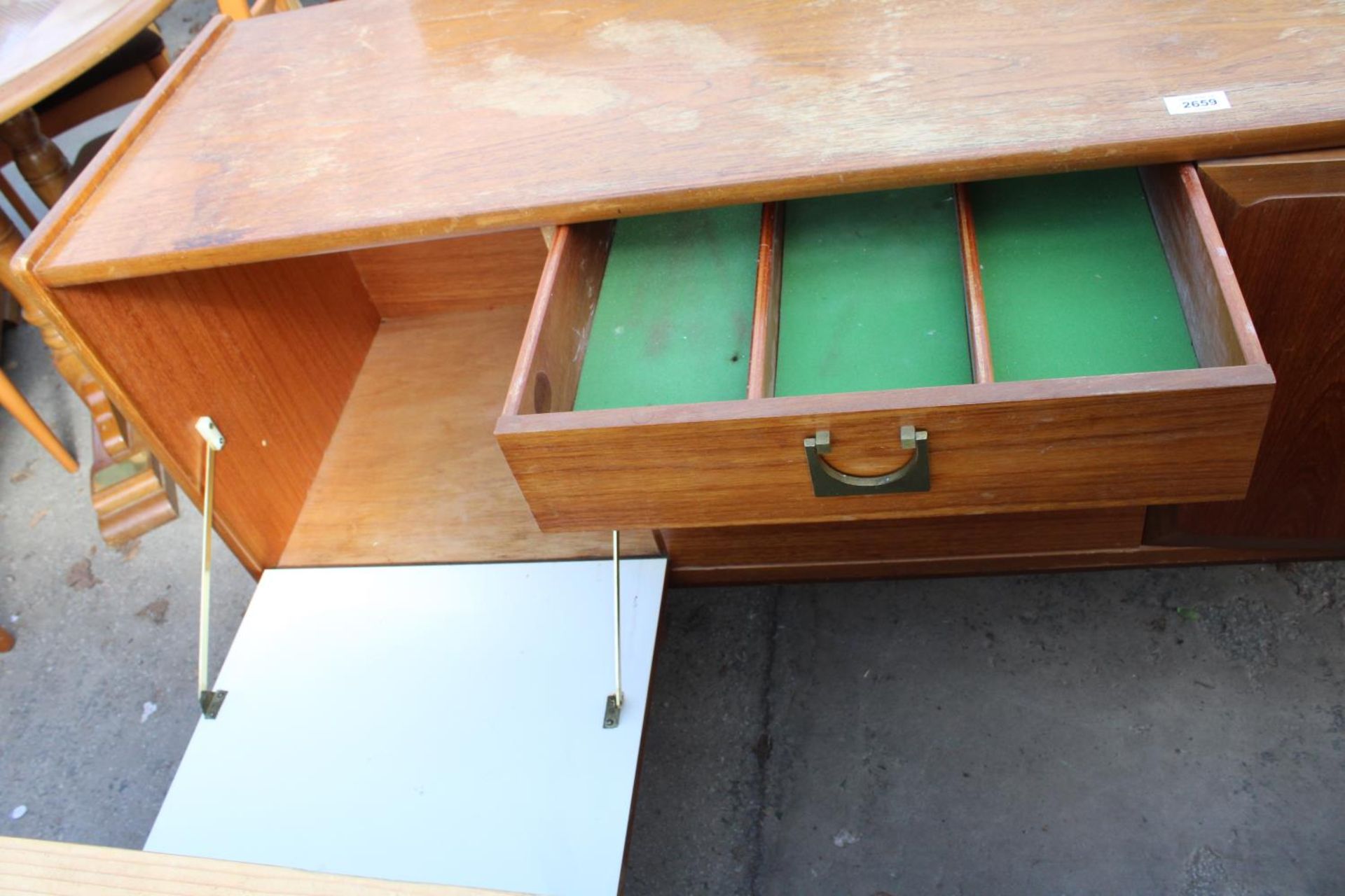 A RETRO TEAK SIDEBOARD/COCKTAIL CABINET, 72" WIDE - Image 4 of 5