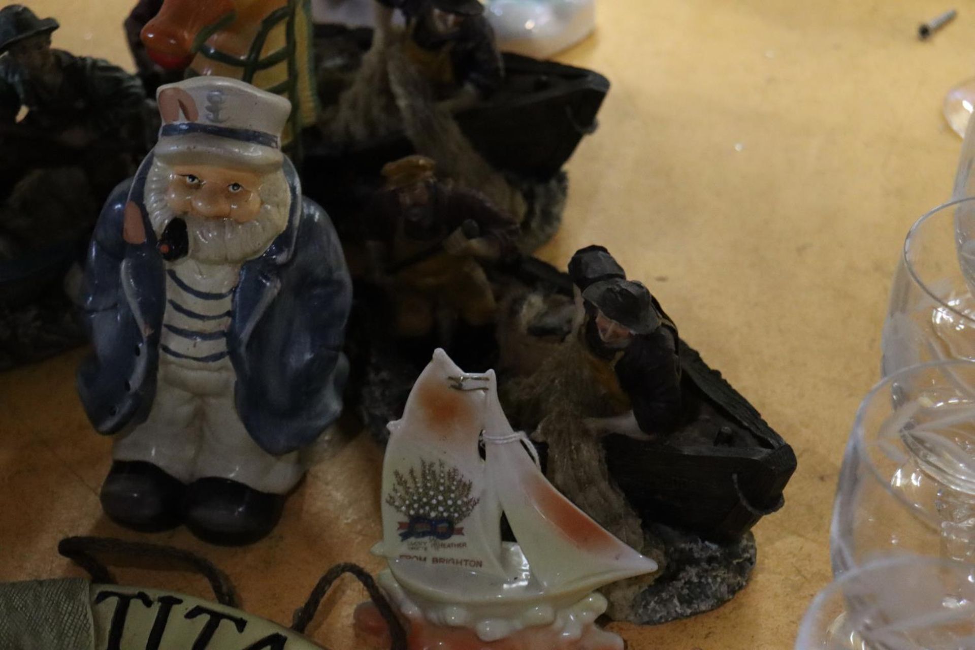 A COLLECTION OF NAUTICAL THEMED FIGURES - Image 5 of 6