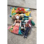 AN ASSORTMENT OF TOYS TO INCLUDE A WOODEN BOAT WITH ANIMALS AND TEDDY BEARS ETC