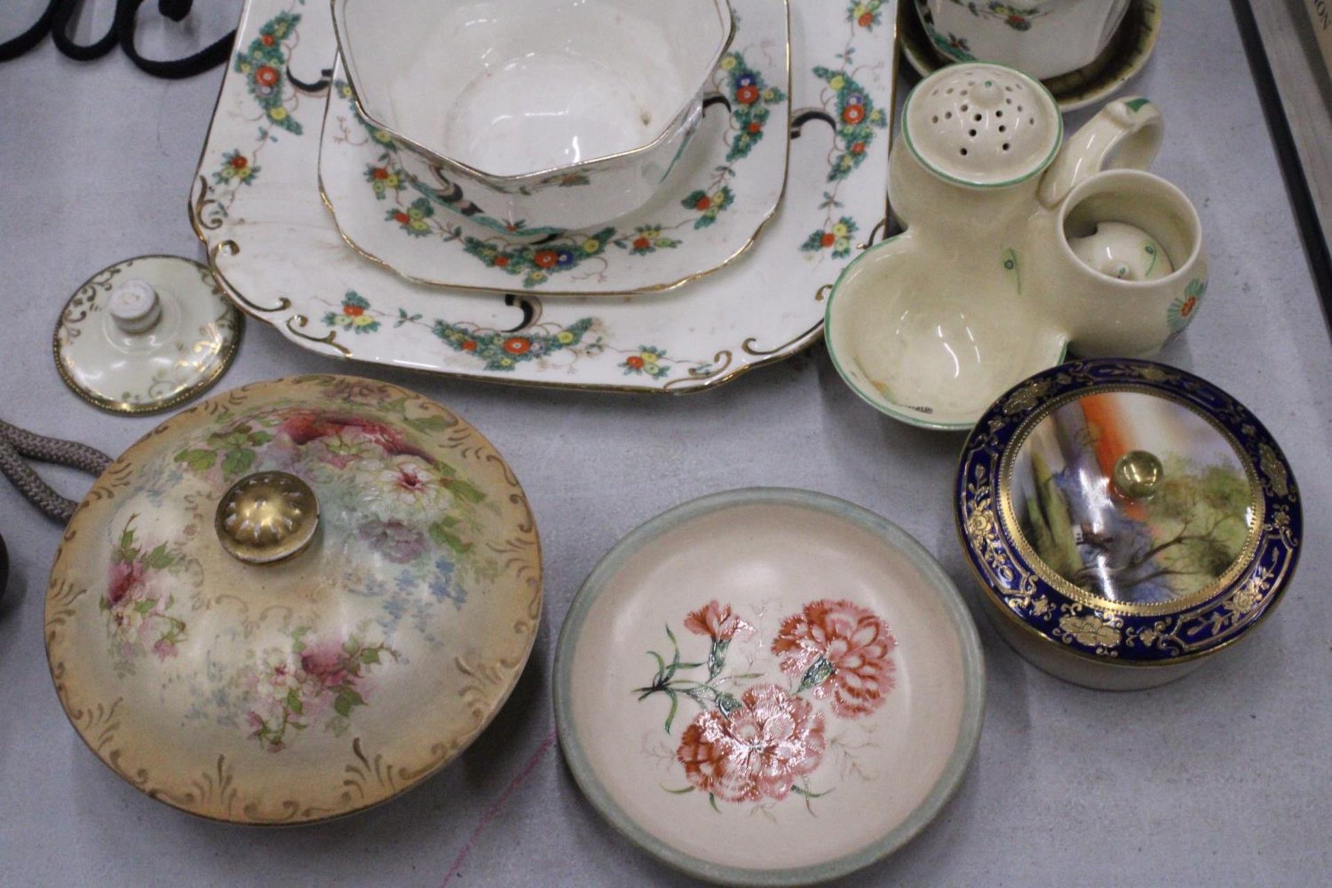 A FENTON RADFORDS PART TEA SET TOGETHER WITH A TRINKET BOX, TWO MINIATURE CUPS ETC - Image 4 of 6